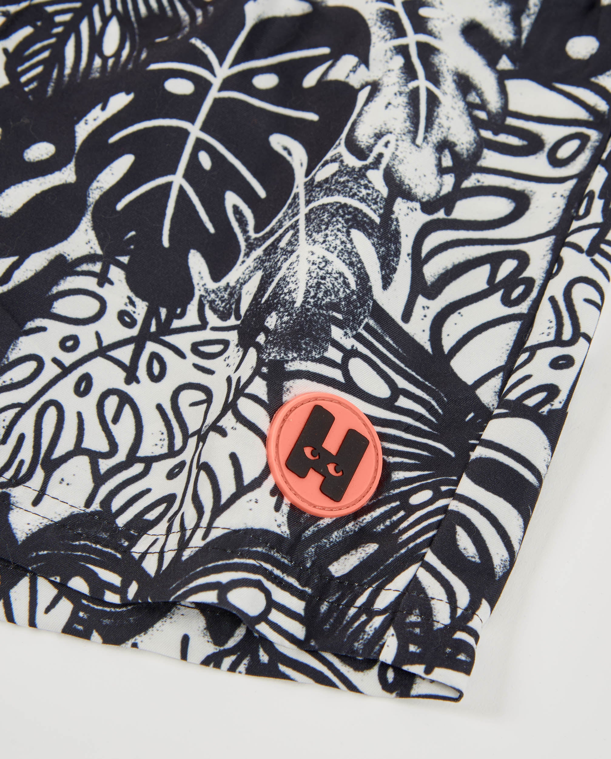 Bañador de niño de plana con estampado tropical