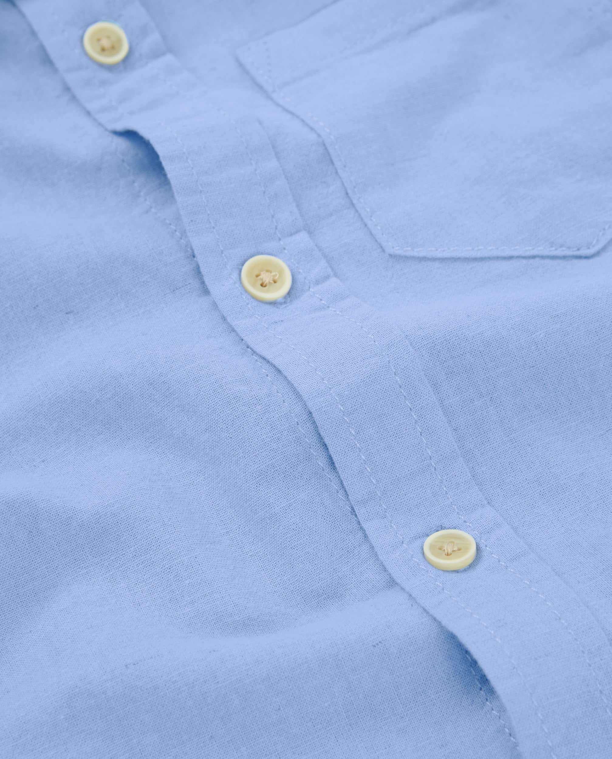 Camisa de niño de plana y mangas con trabillas