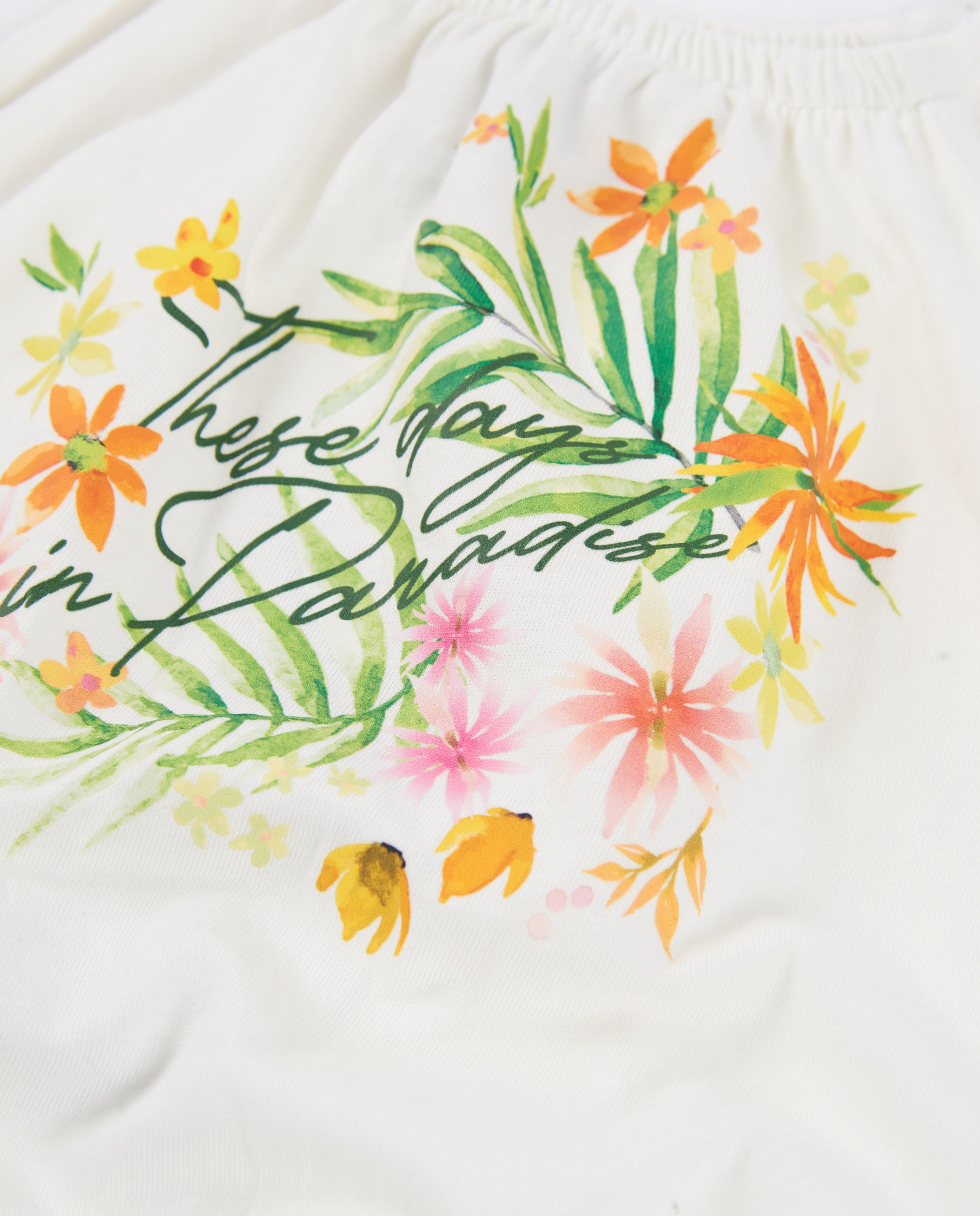 Top de niña de punto con escote halter