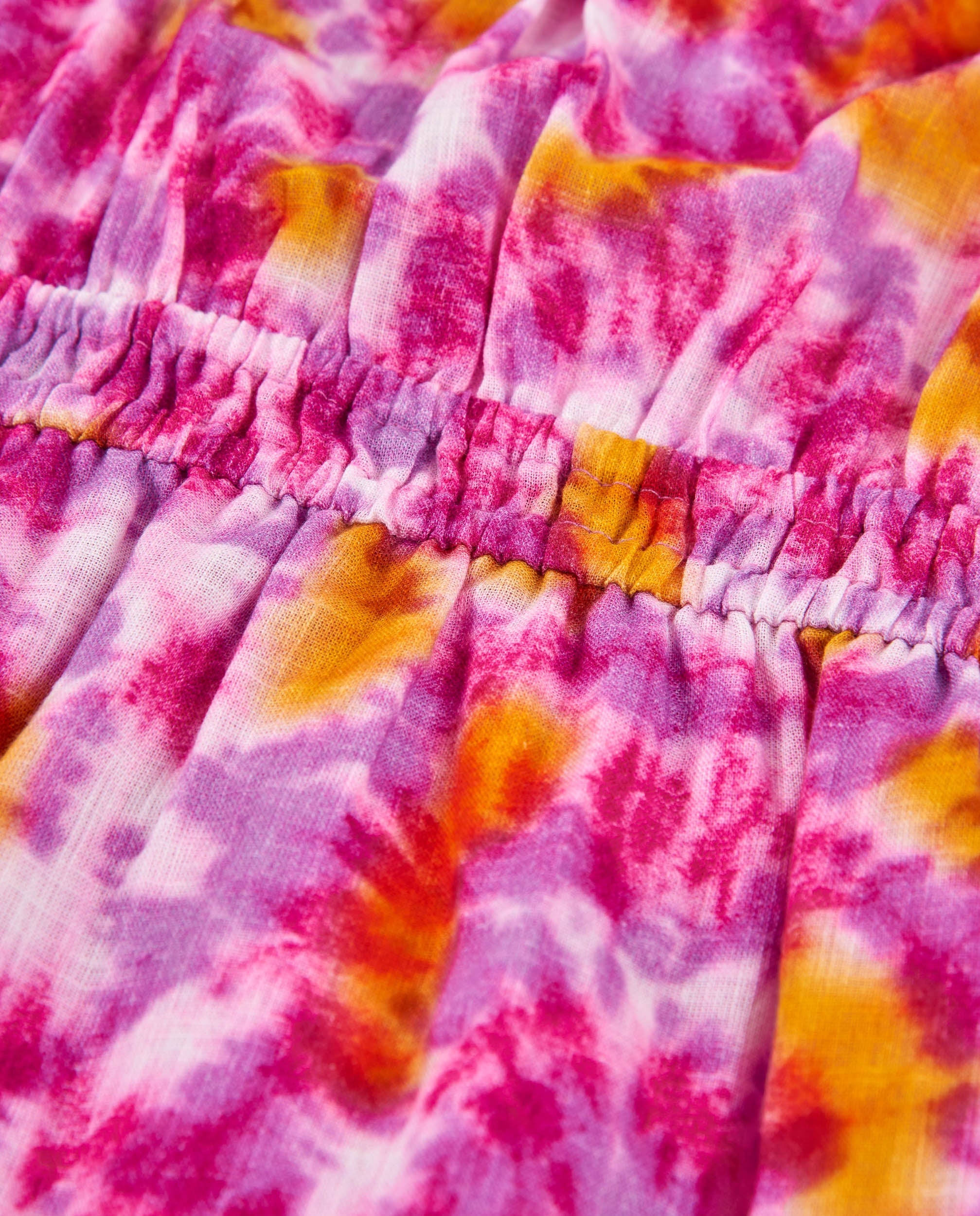 Vestido de niña de plana con diseño tie-dye