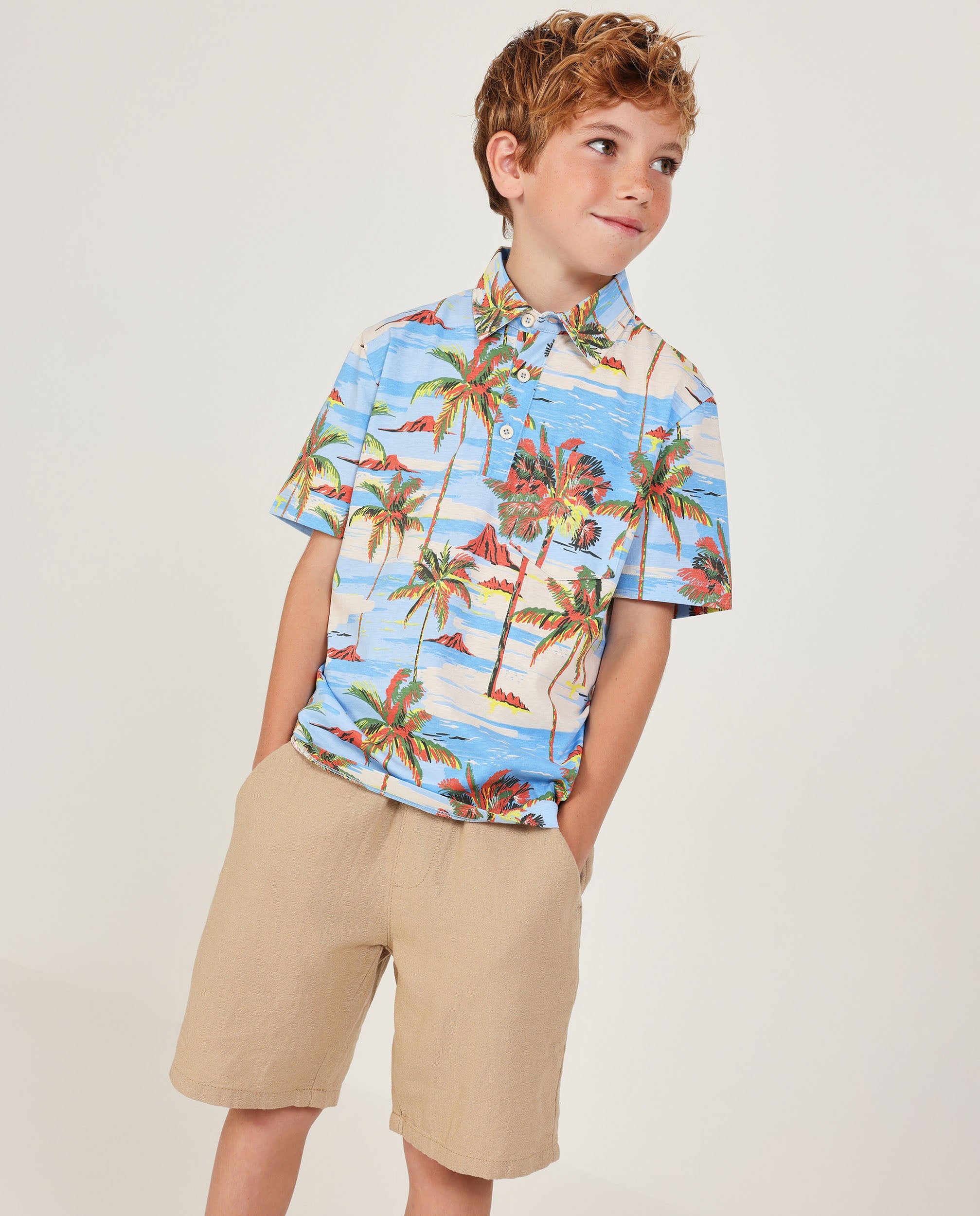 Camiseta de niño de punto con estampado tropical