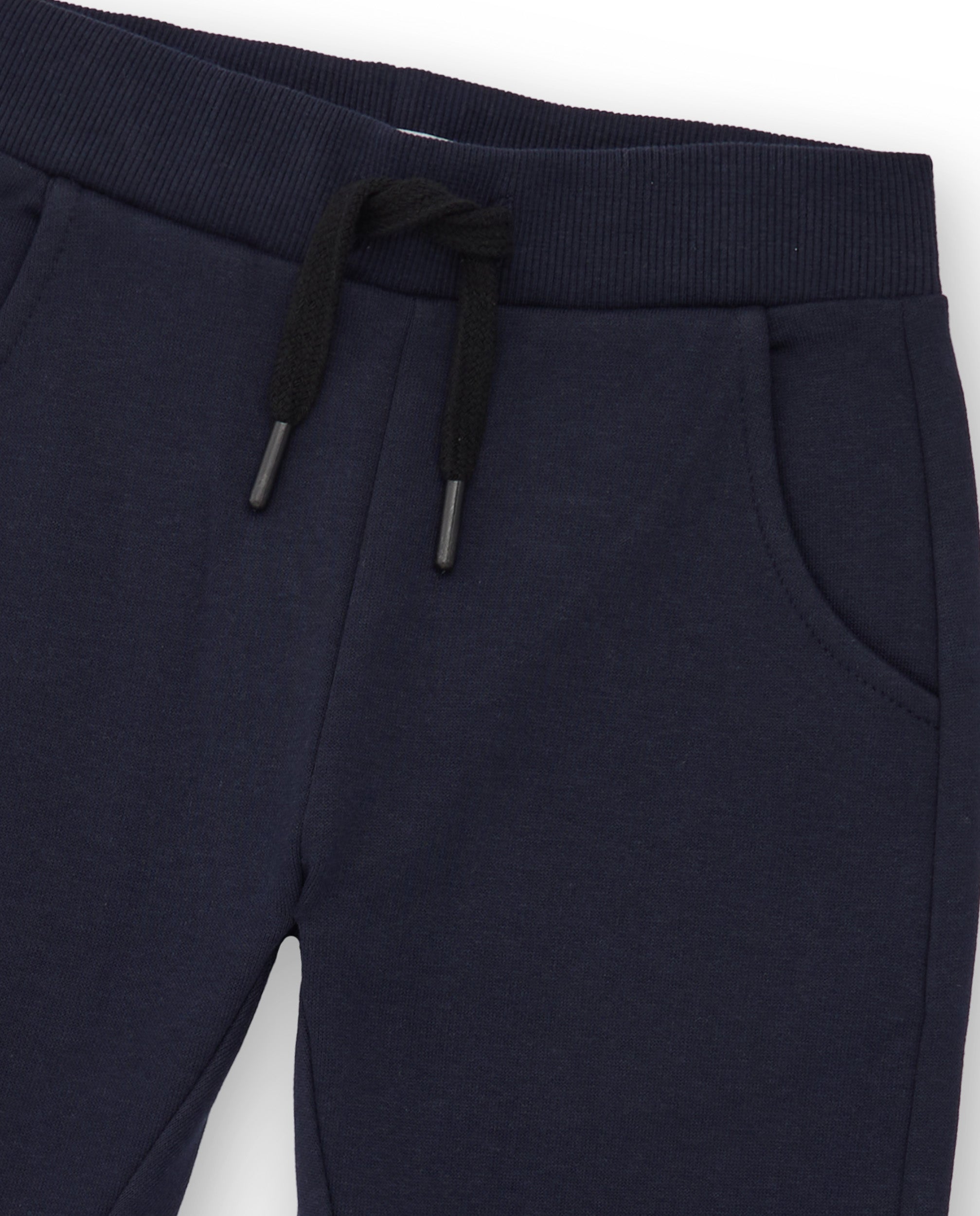 Pantalón jogger de niño de felpa con bolsillo de solapas