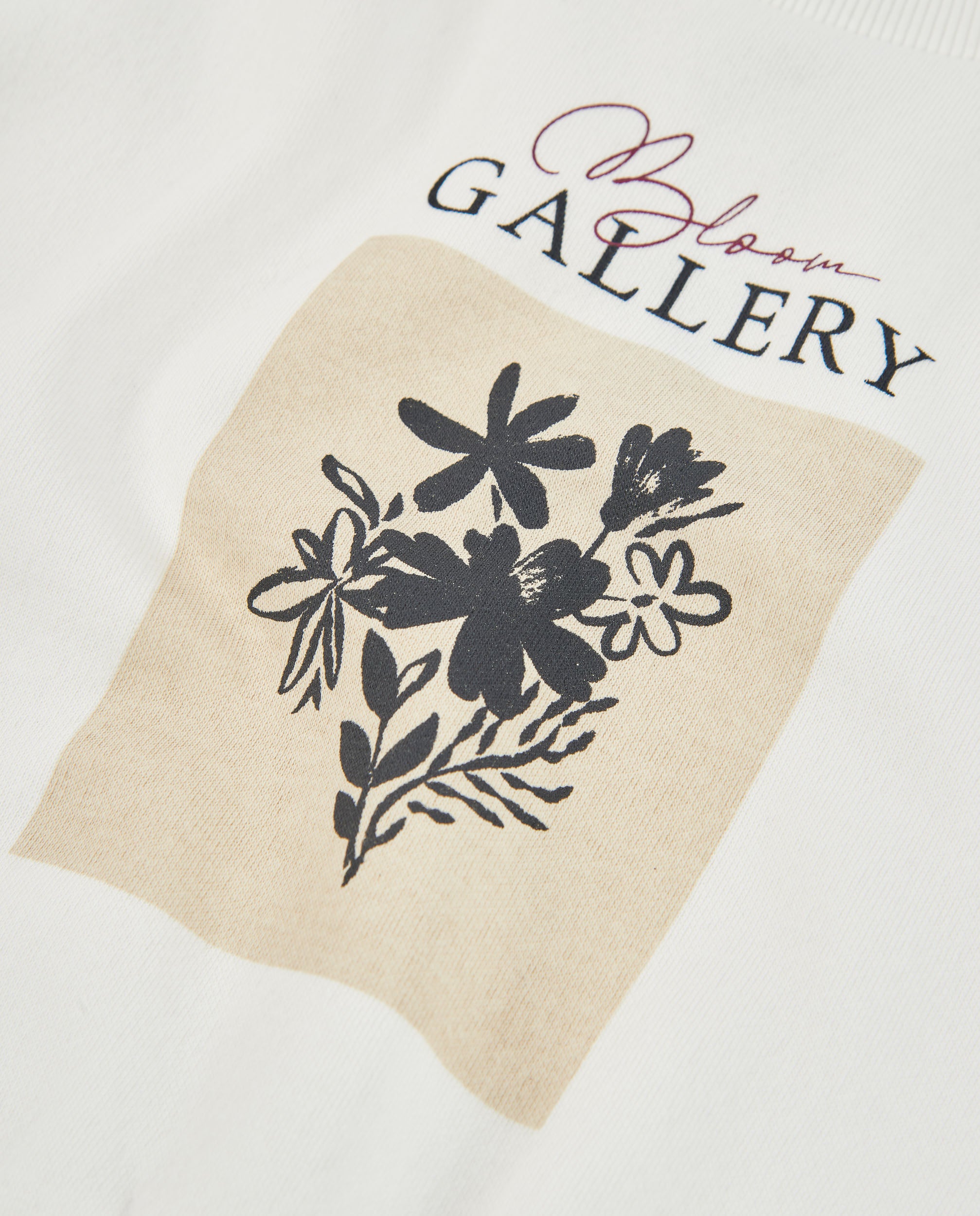 Sudadera de niña de felpa con estampado floral y corte relajado