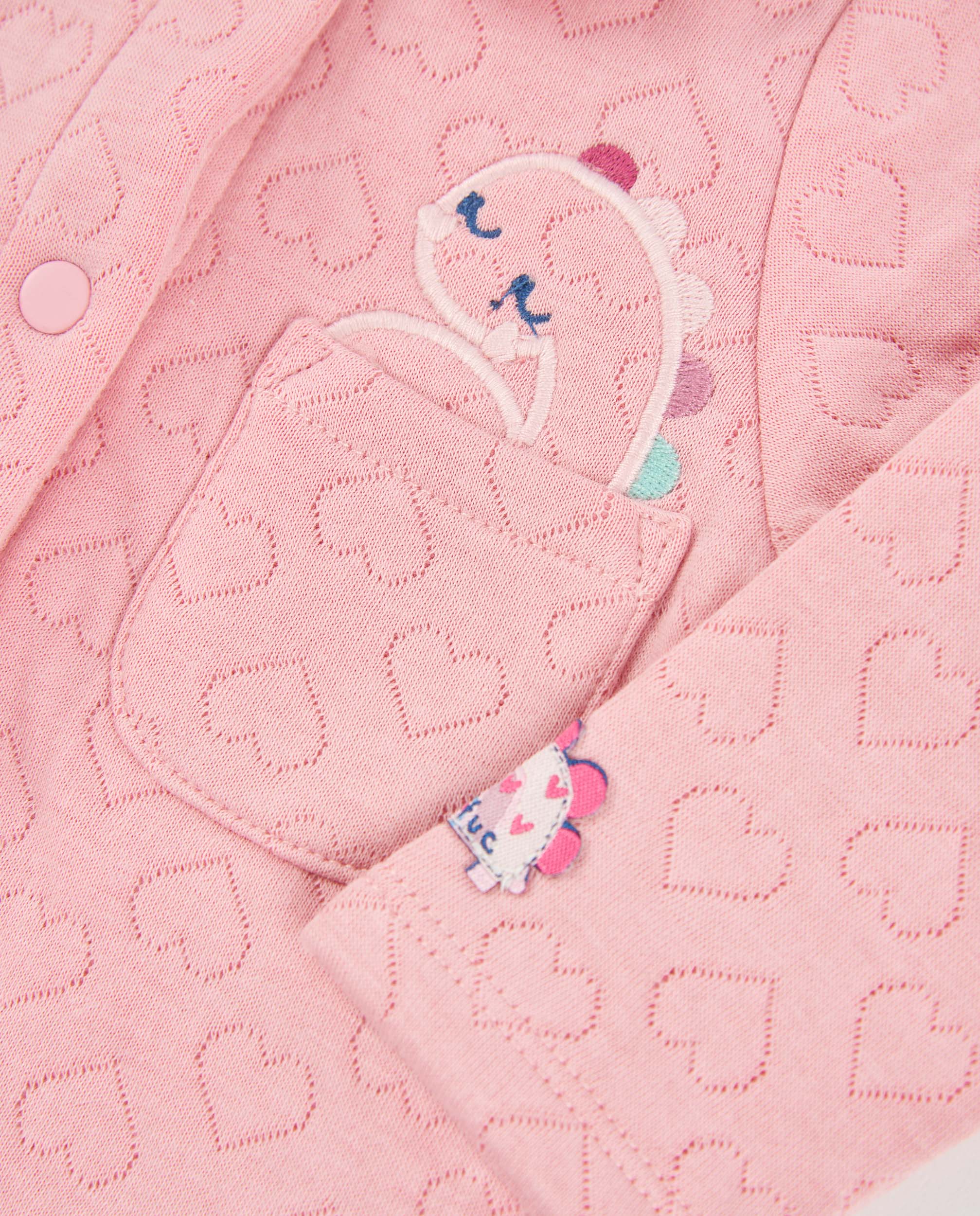 Pelele de punto de bebé con corazones en relieve