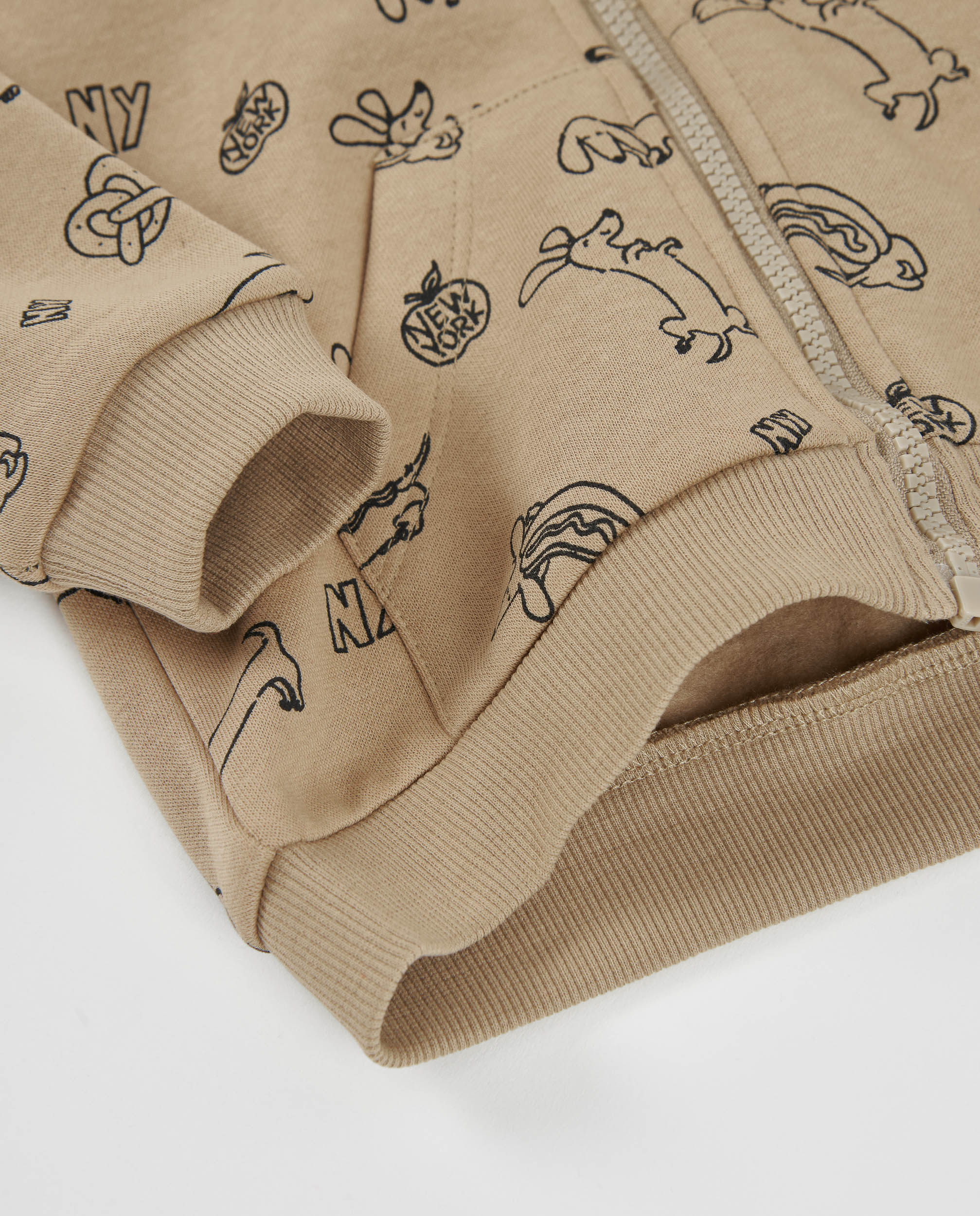 Sudadera de niño de felpa con capucha y estampado frontal