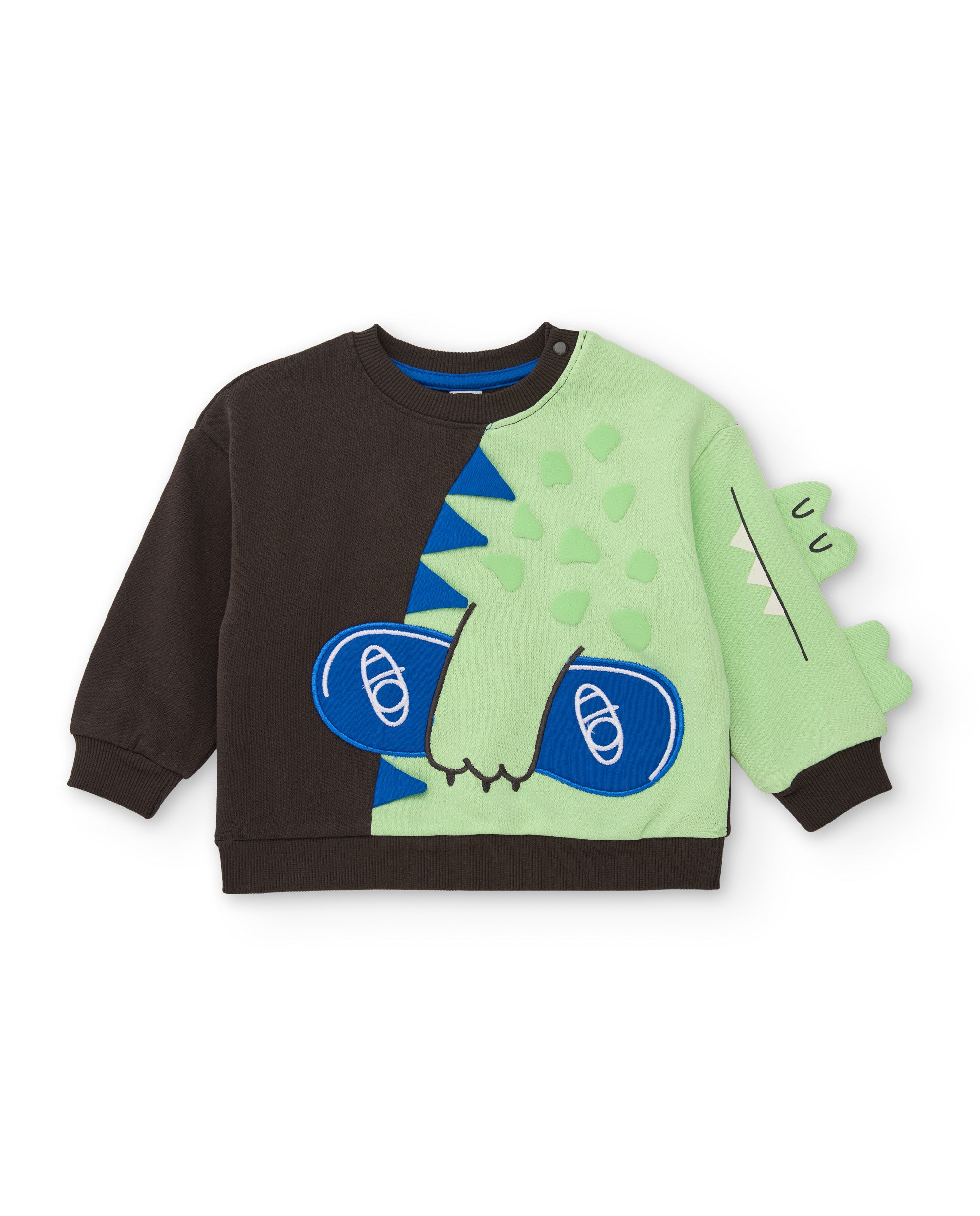 Conjunto de niño de felpa con parches y diseño de cocodrilo