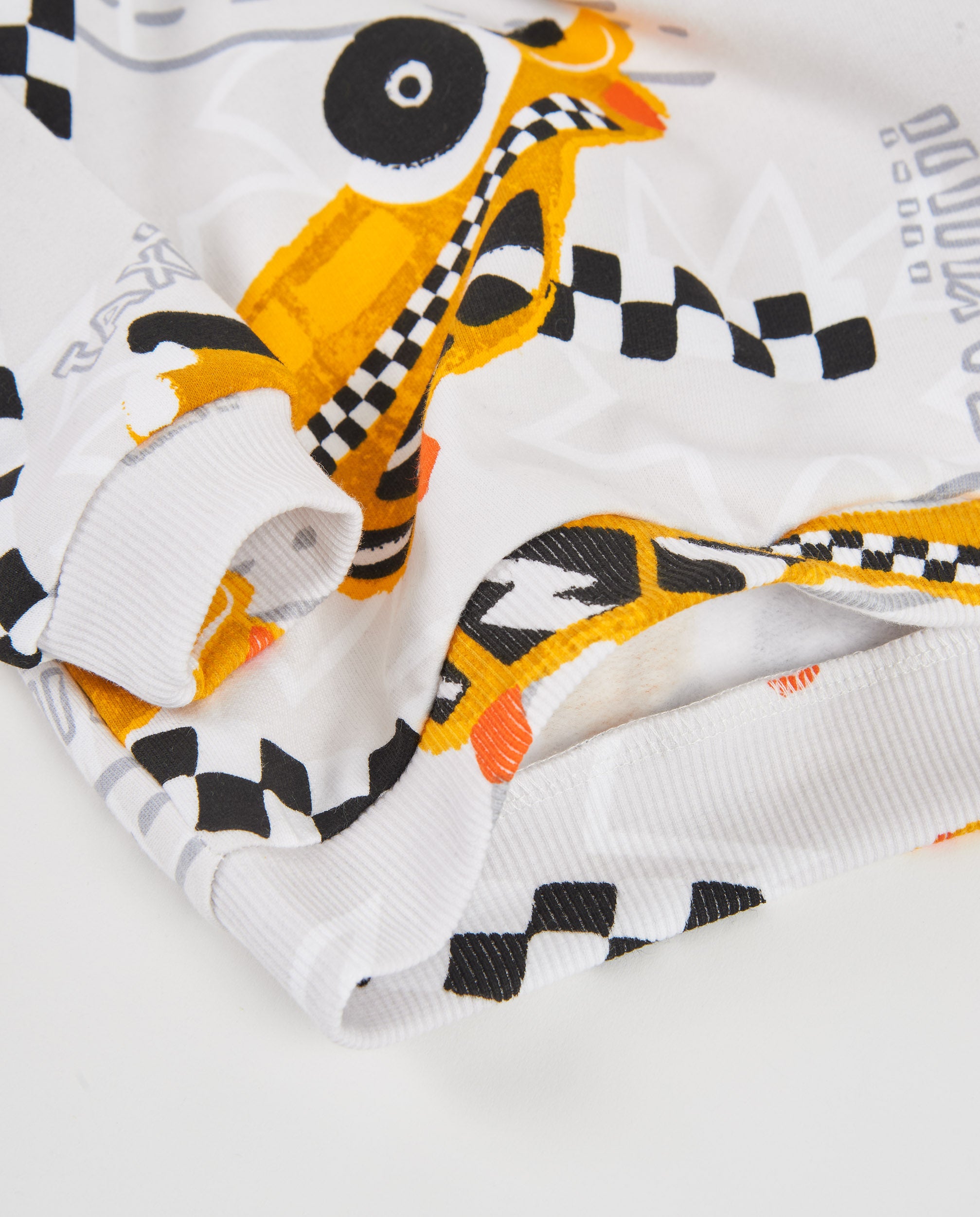 Sudadera de niño de felpa con print de automoviles