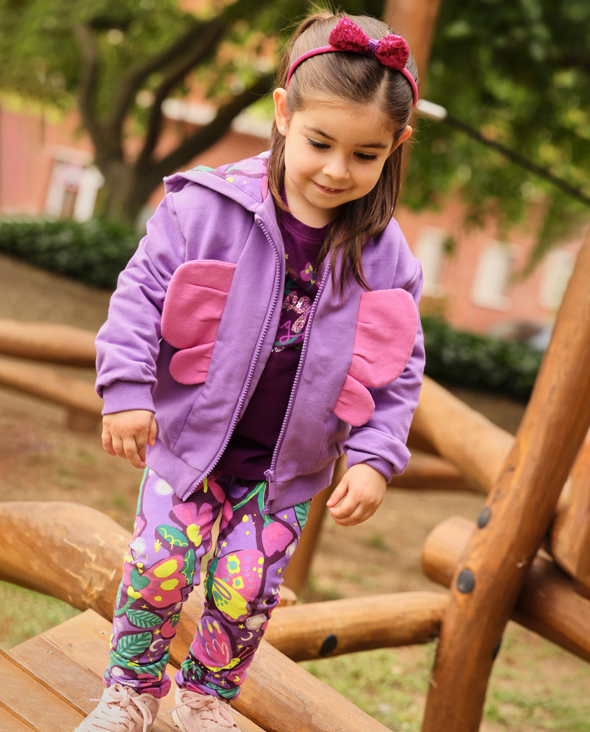 Conjunto de niña de felpa con sudadera de capucha y leggings estampados