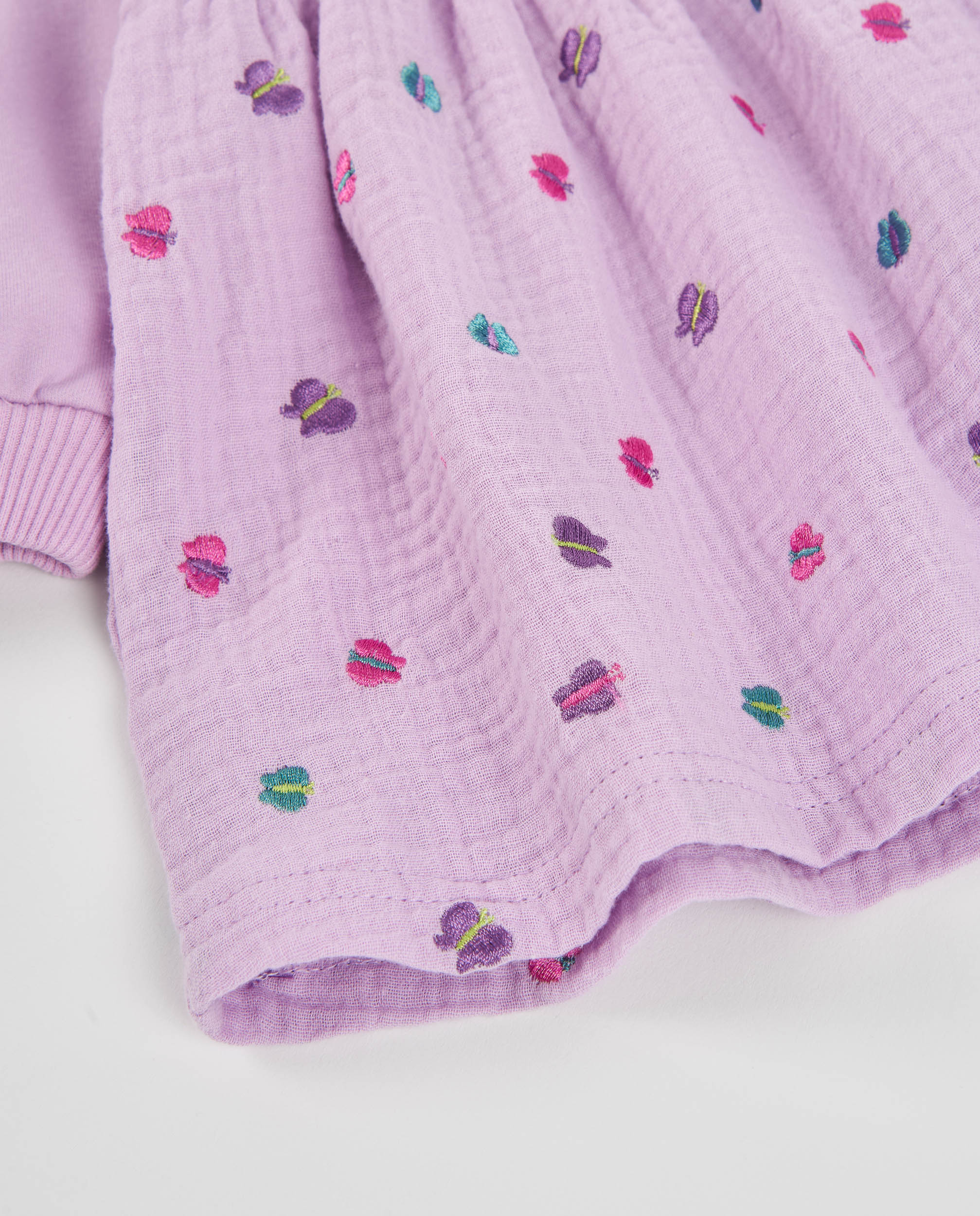 Vestido de niña de algodón con diseño de mariposa y manga larga