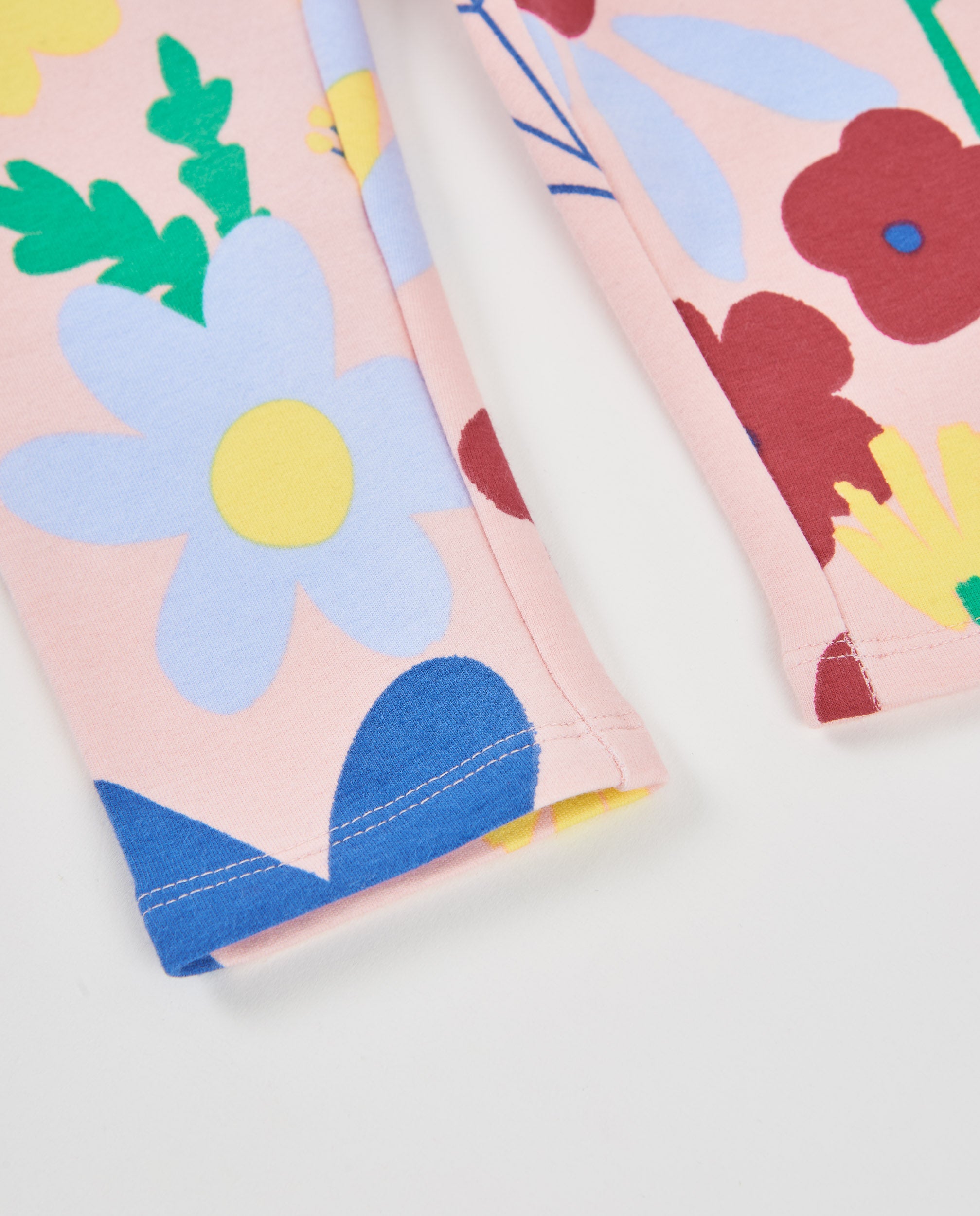 Legging de niña de felpa con estampado floral y tejido elástico