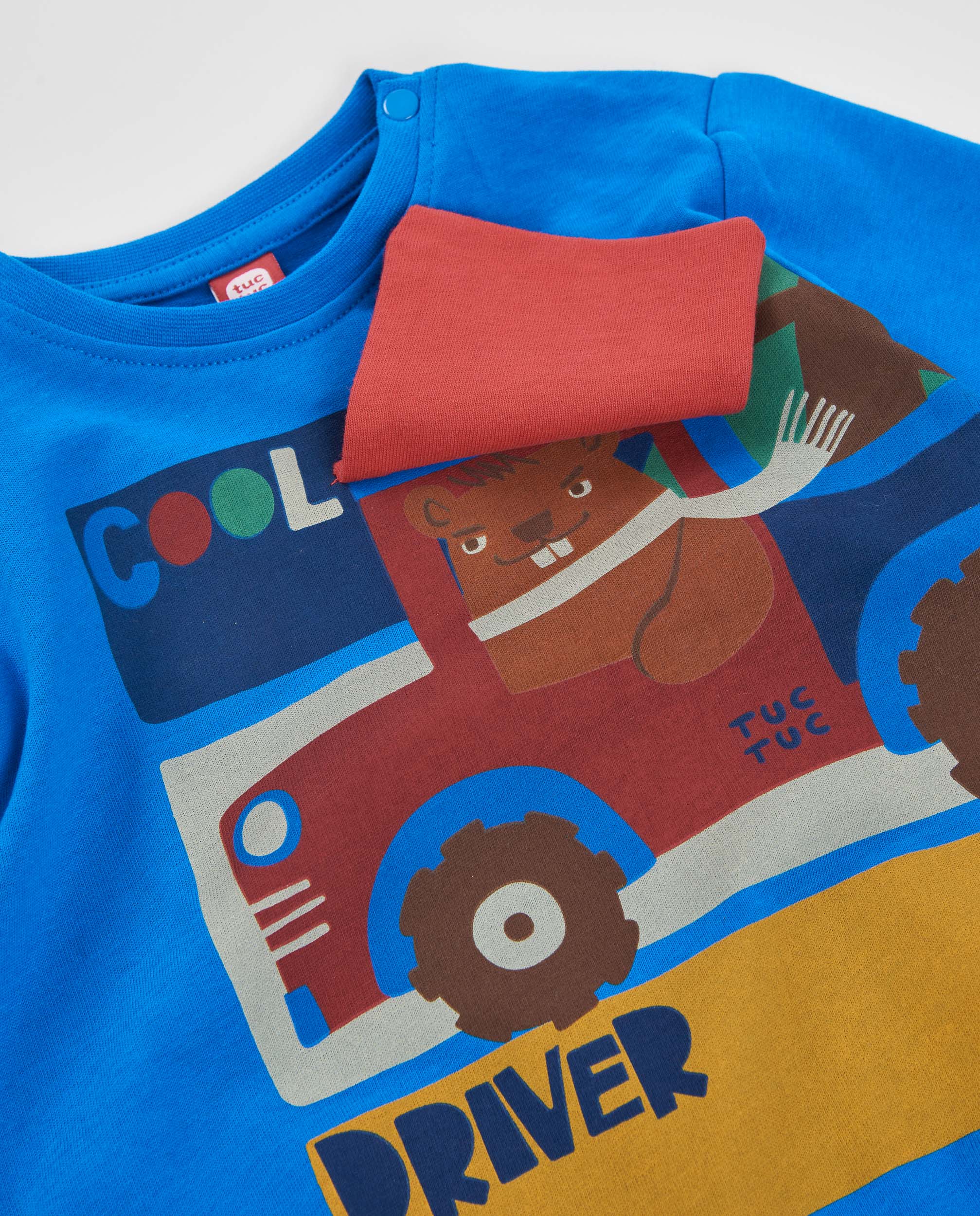 Camiseta de niño de punto con diseño de vehículo y manga larga