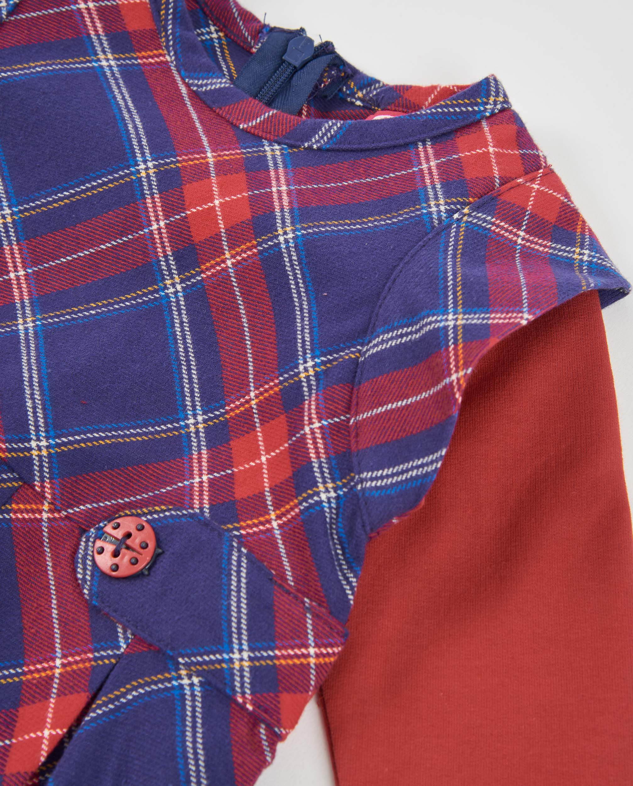 Vestido de niña de tela plana con diseño de cuadros y manga larga