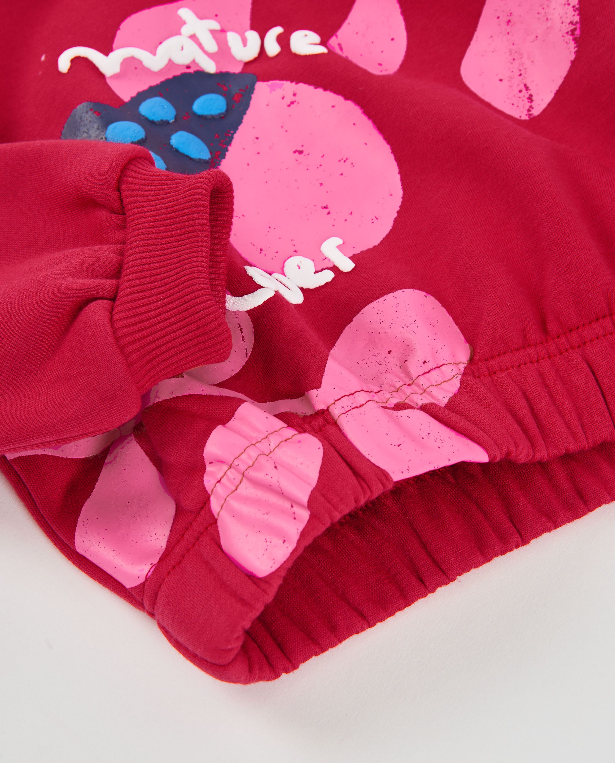 Sudadera de niña de felpa con estampado abstracto y tacto cálido
