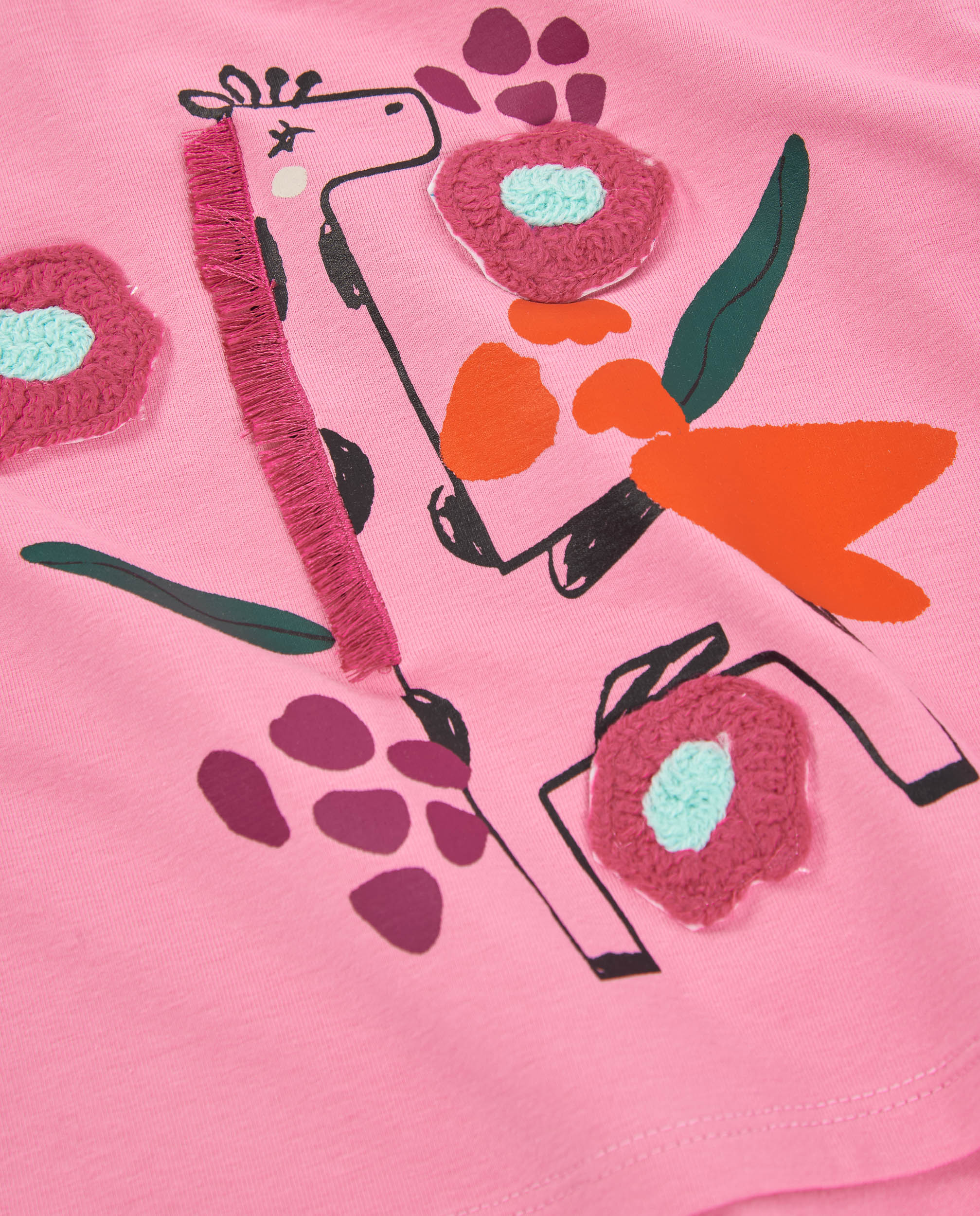 Camiseta de niña de punto con estampado floral y dibujo de jirafa