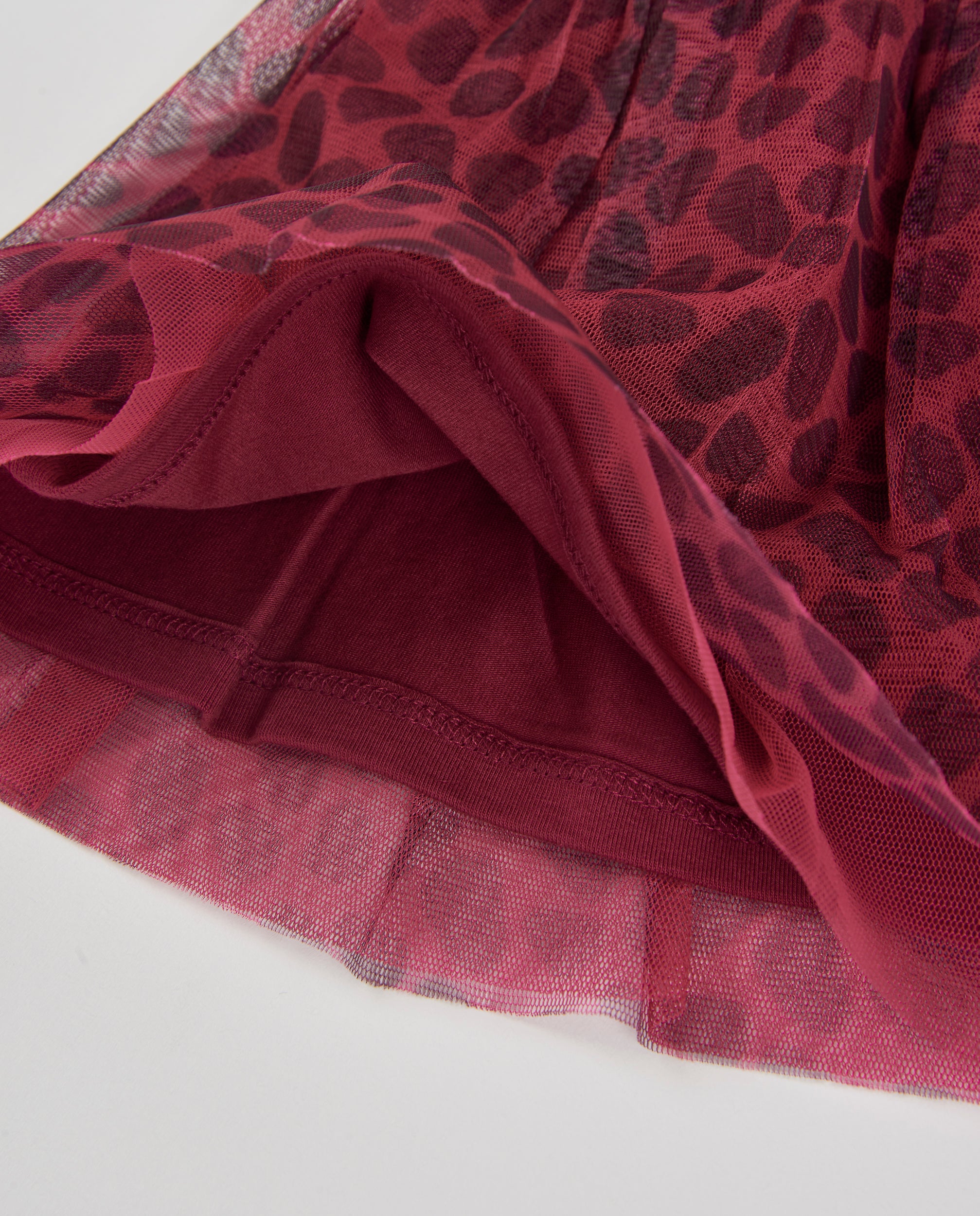 Falda de niña de tul con diseño animal print y acabado elegante
