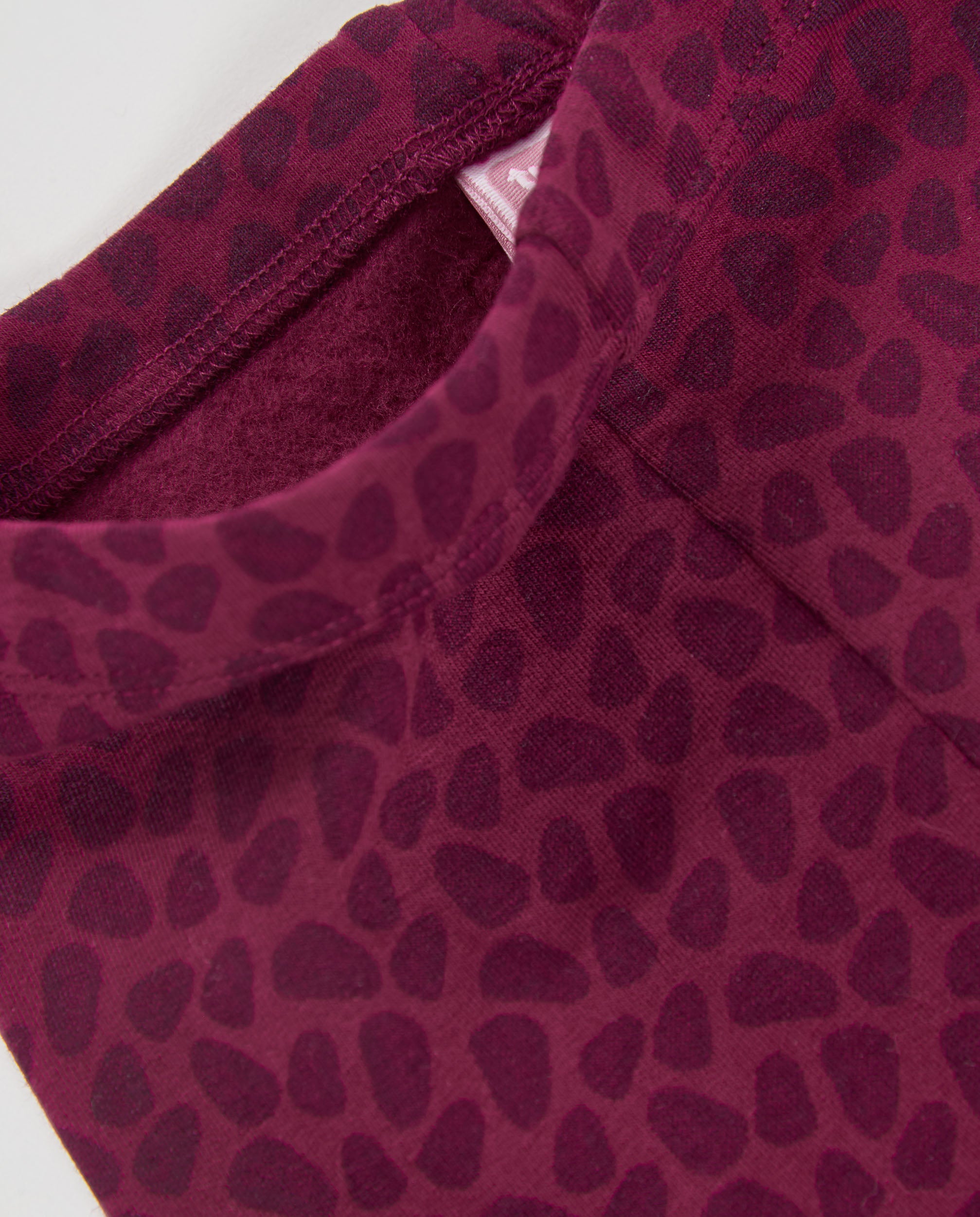 Pantalón de niña de felpa con diseño animal print y tacto suave