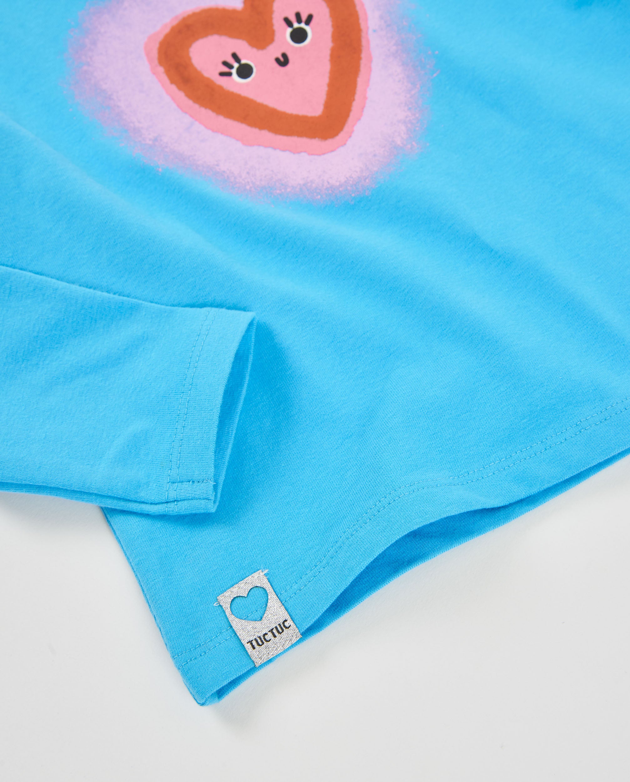 Camiseta de niña de punto con diseño de corazón y manga larga