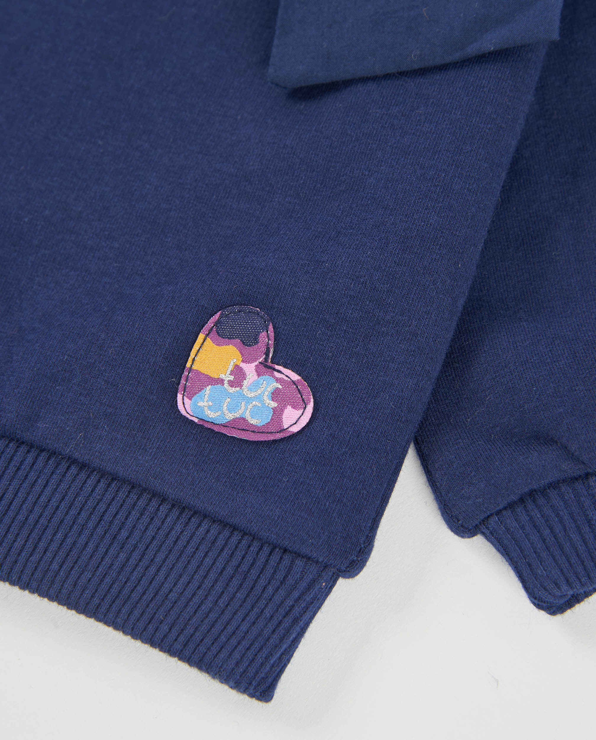 Sudadera de niña de felpa con detalle de gran lazo y tacto suave