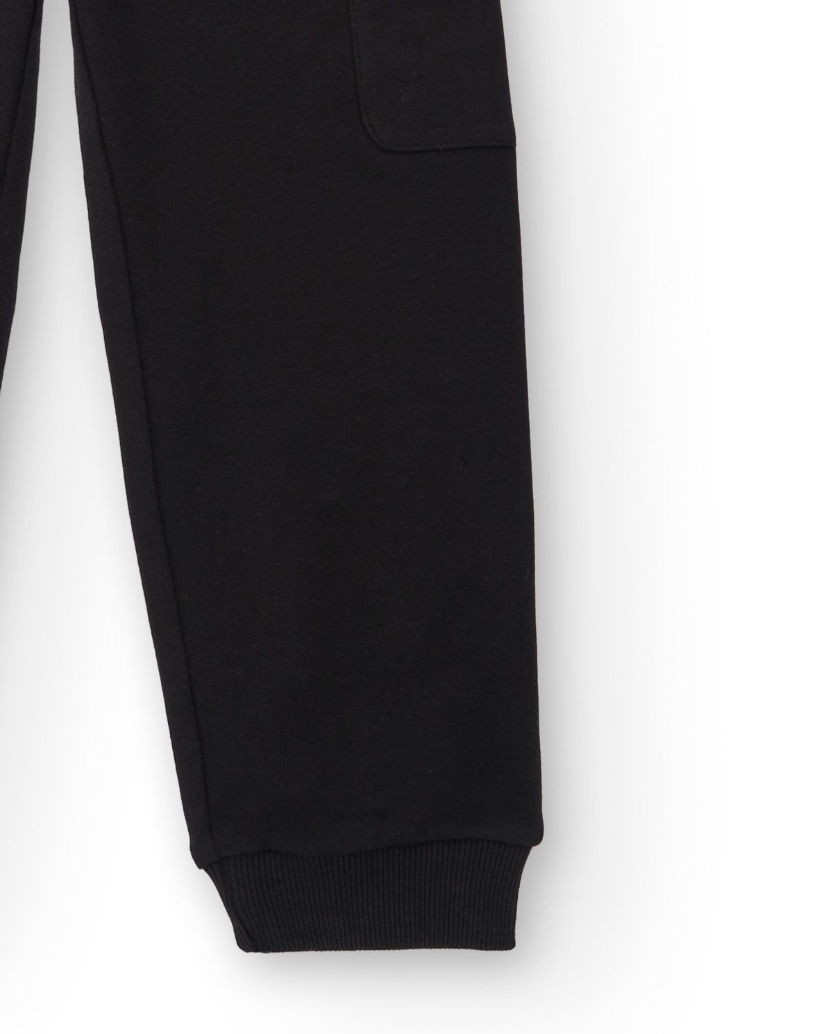 Pantalón jogger negro con bolsillos cargo para niña colección