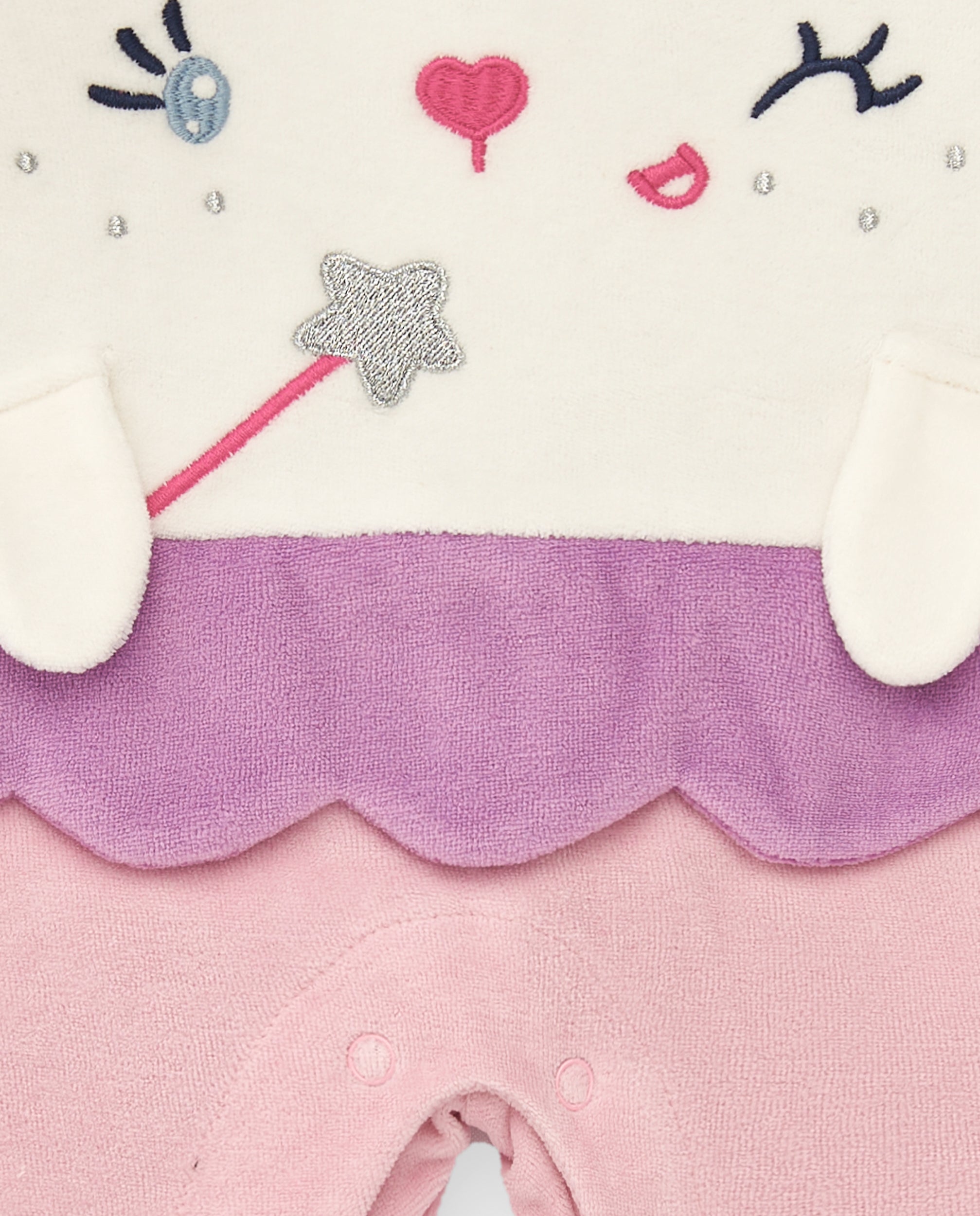 Pelele para niña en rosa y crudo con detalles de ratón