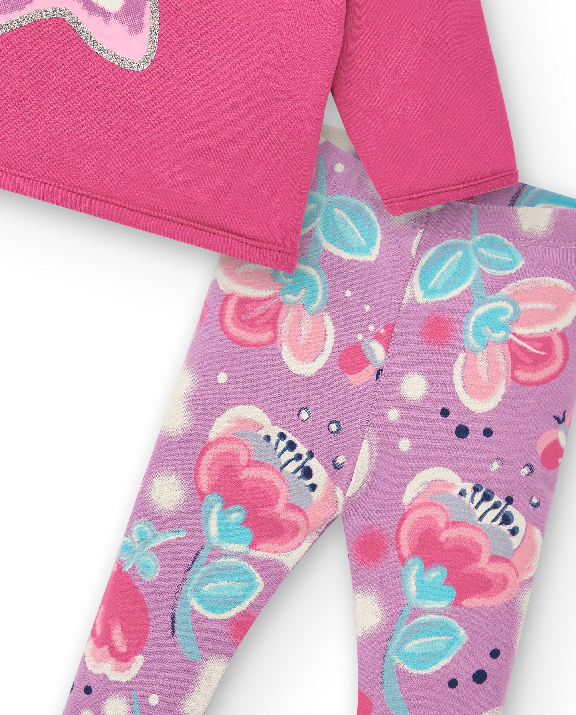 Conjunto para niña en fucsia con detalles brillantes colección