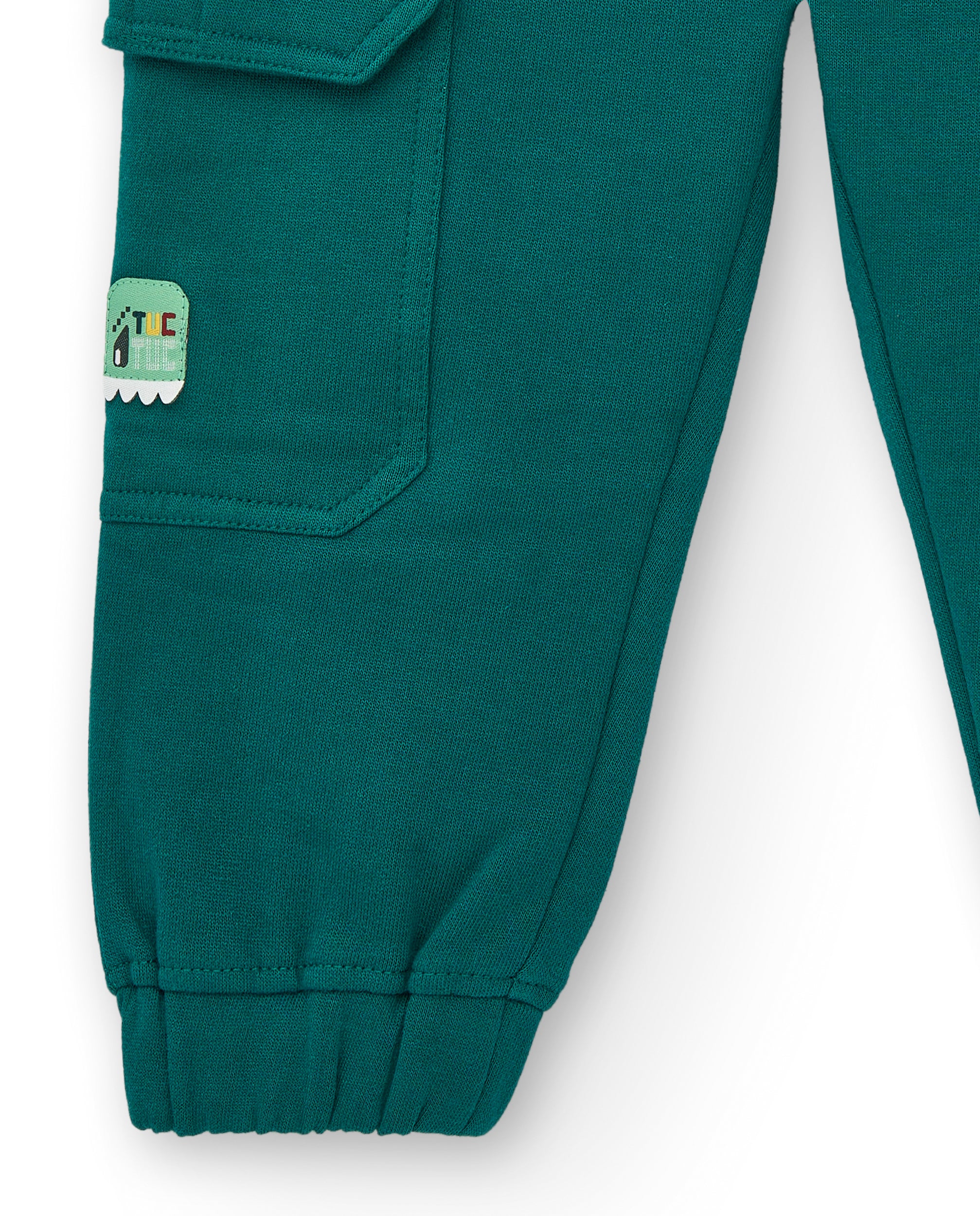 Pantalones jogger para niño en verde con bolsillo lateral