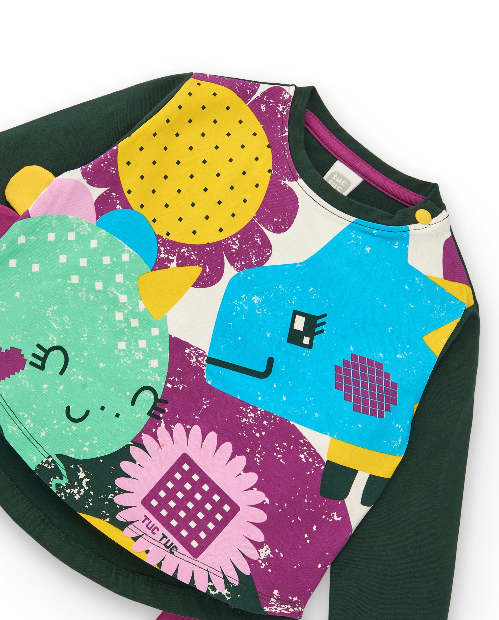 Conjunto de camiseta verde con estampado de dinosaurios y