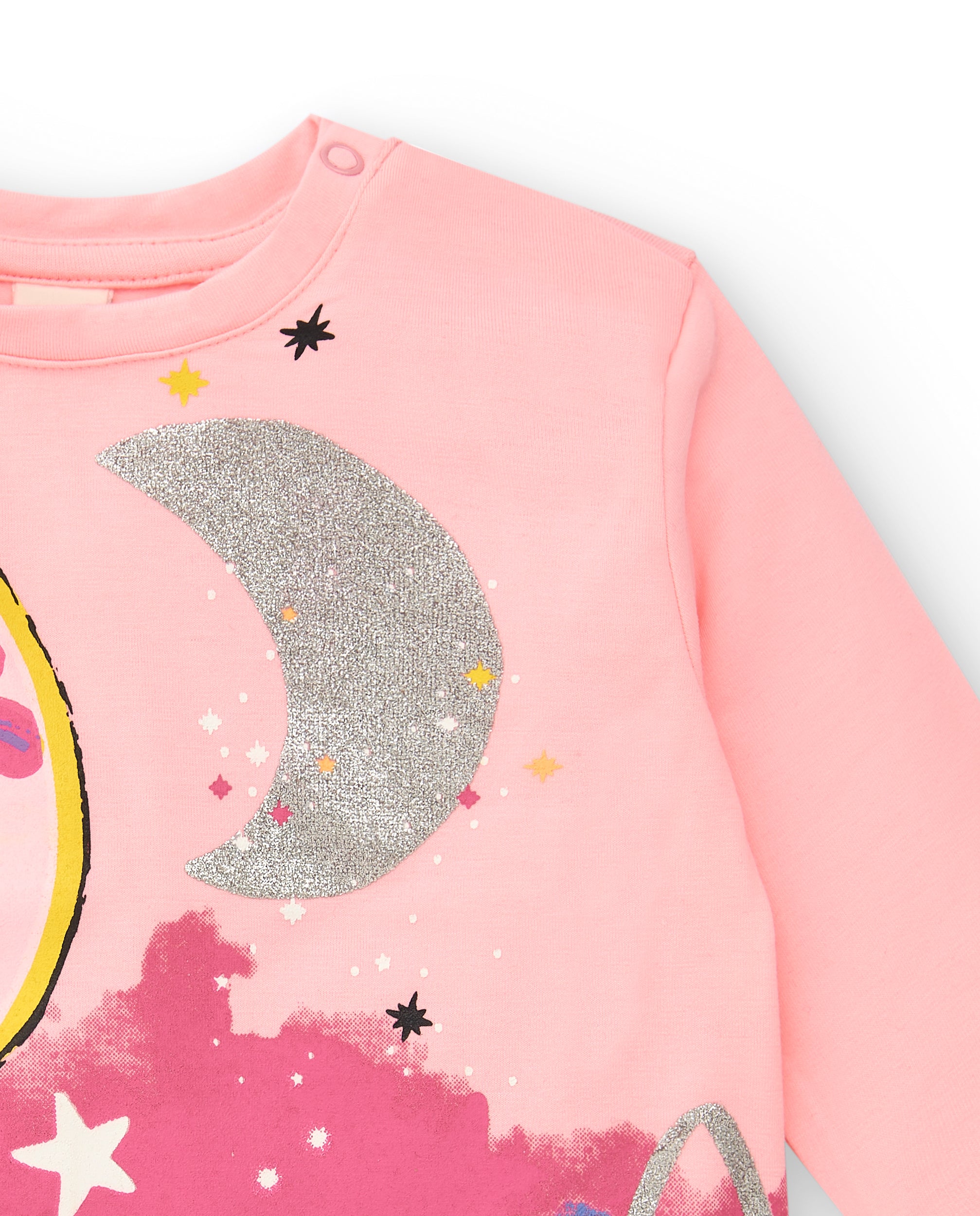 Camiseta de manga larga para niña en color rosa con estampado