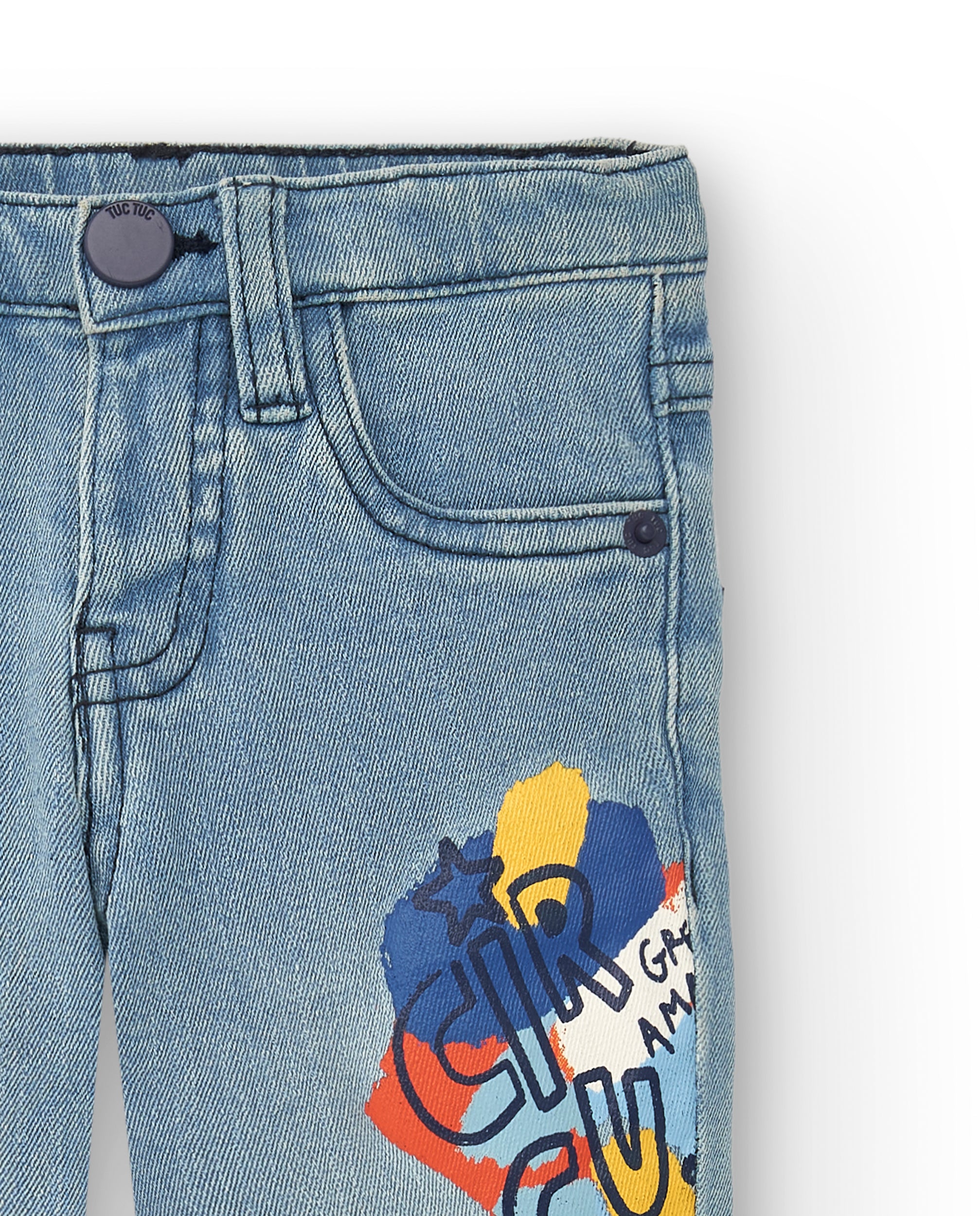 Pantalón denim niño en azul claro con estampado gráfico