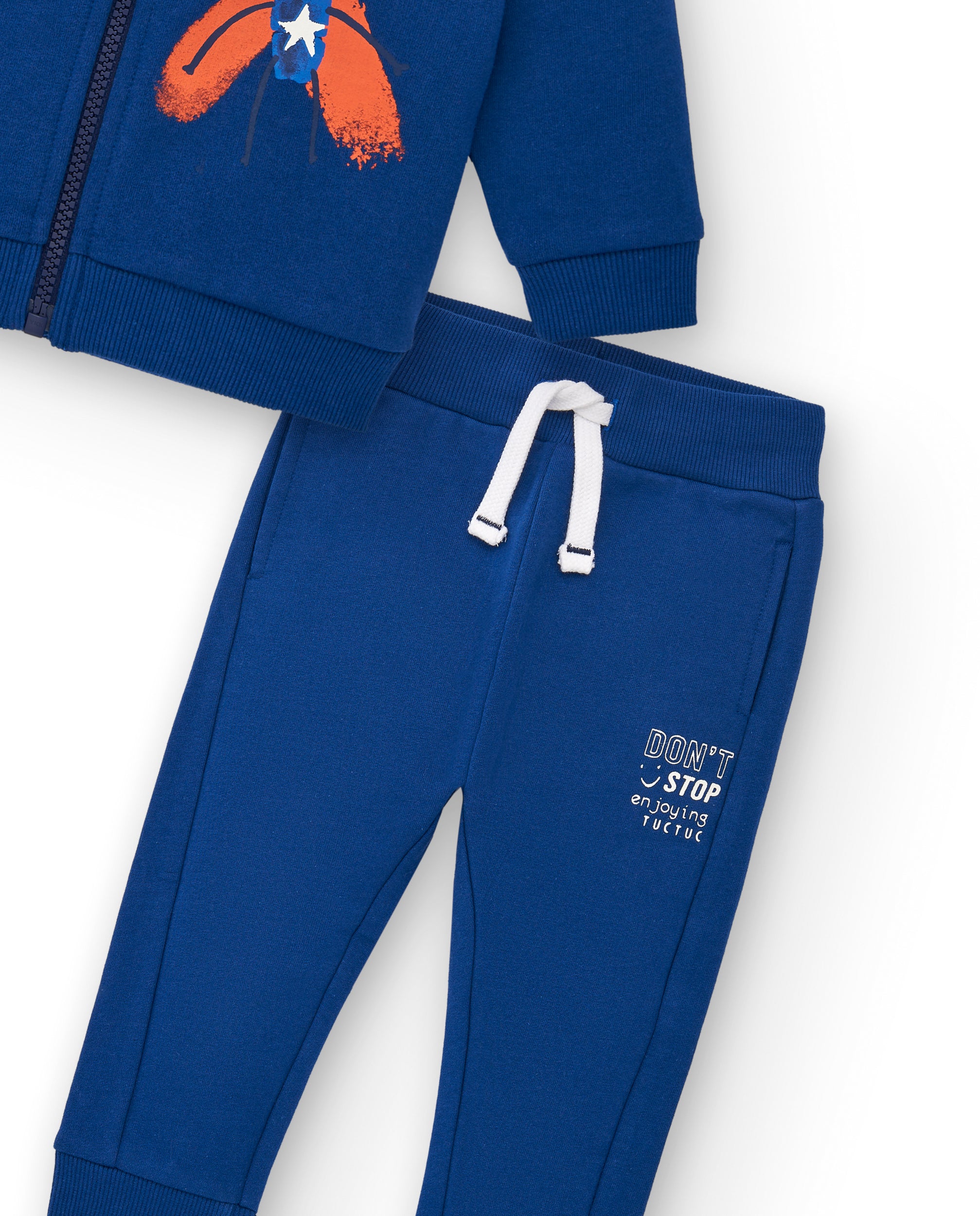 Conjunto sudadera y pantalón felpa niño en azul con estampado