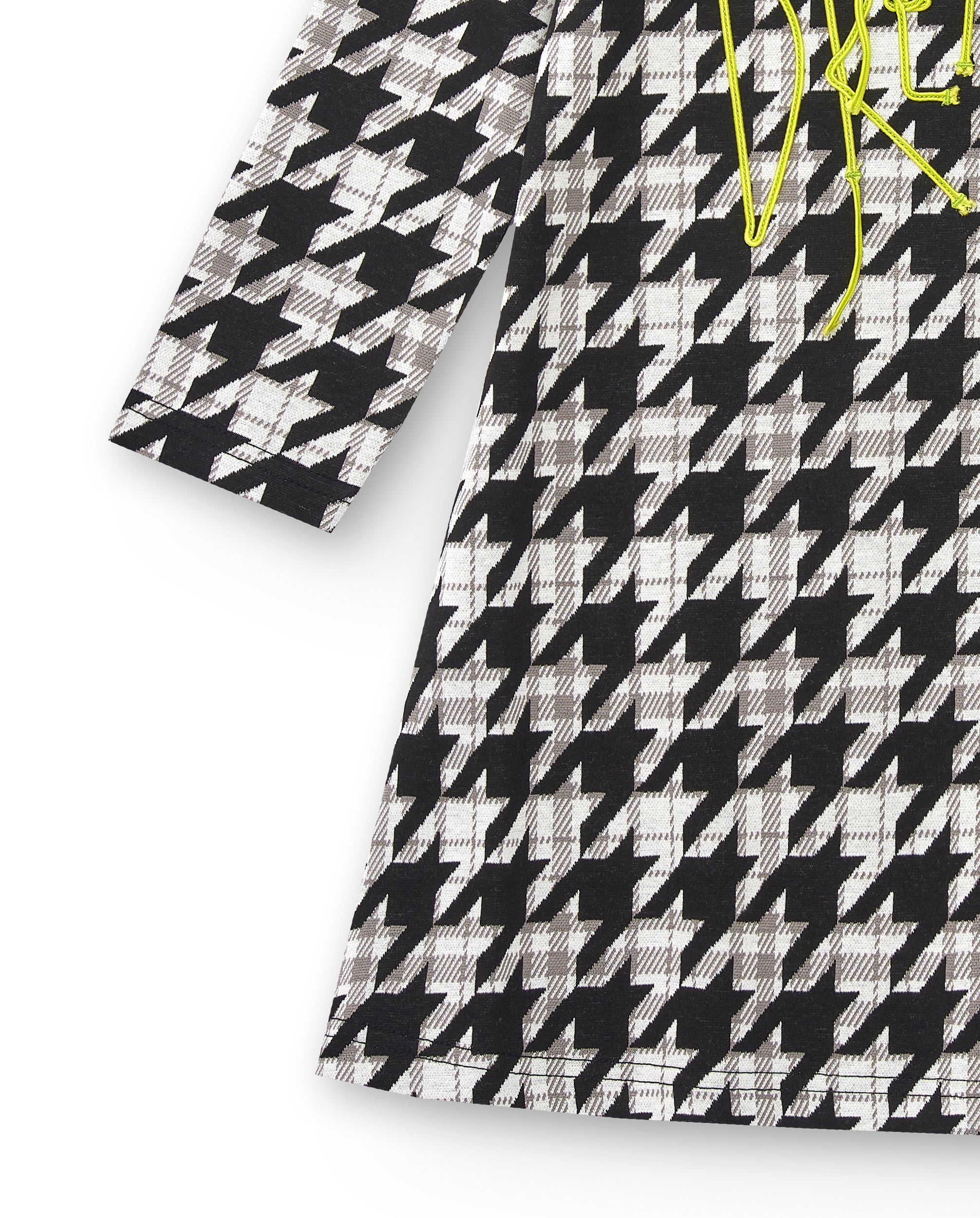 Vestido en estampado pata de gallo con mensaje "Dream" para