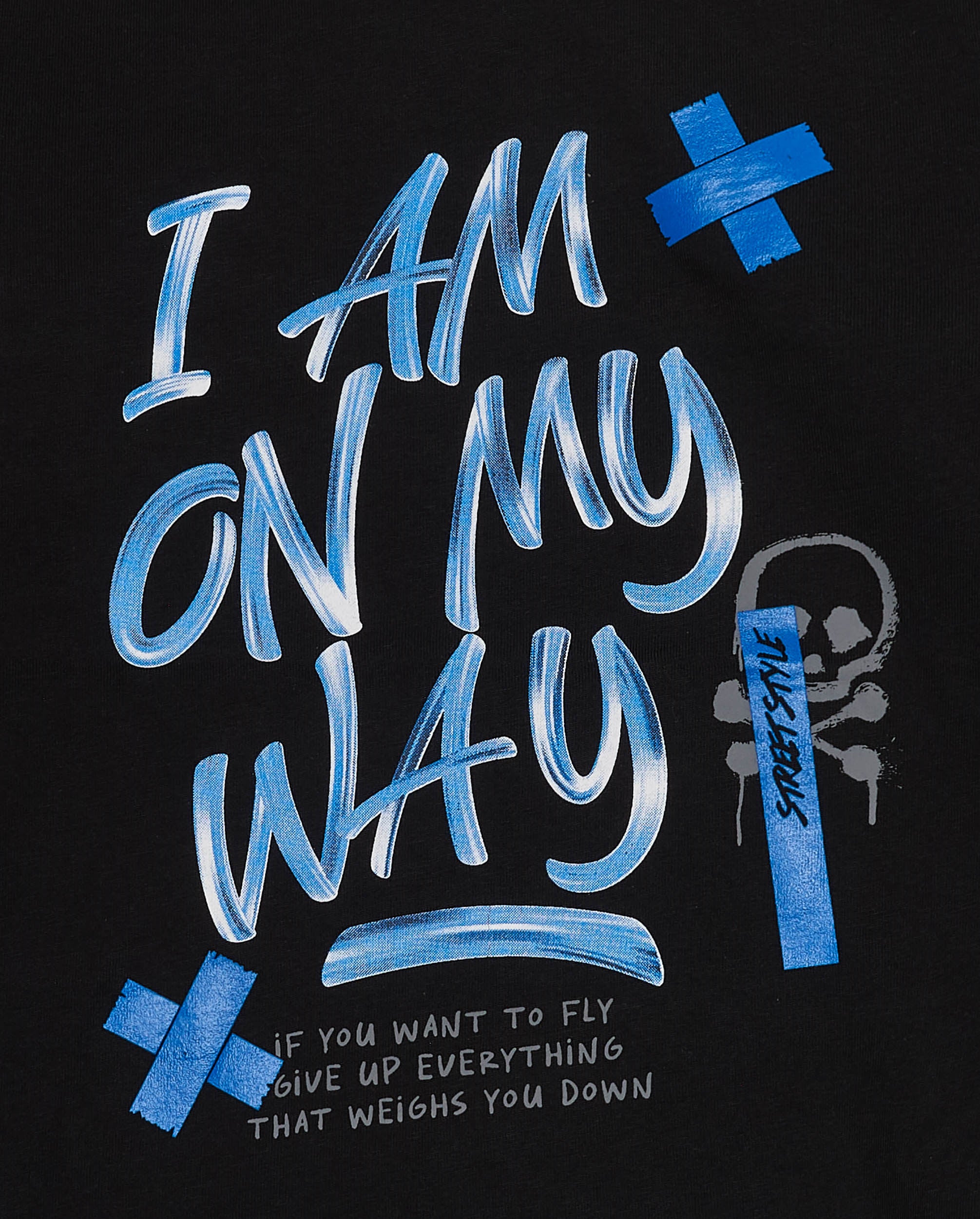Camiseta niño en negro con estampado "I Am On My Way" colección
