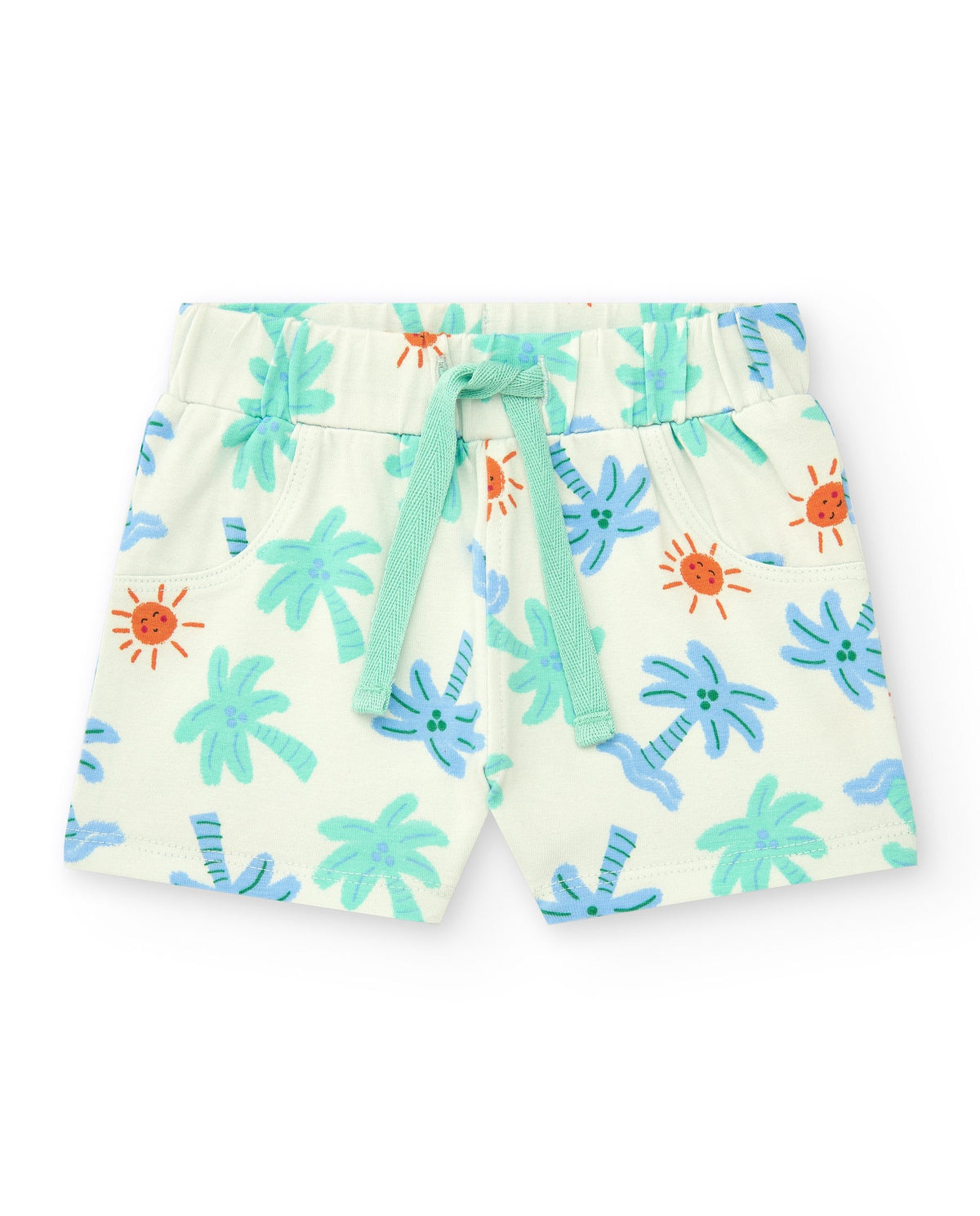Conjunto para niño con camiseta azul y verde y shorts blancos