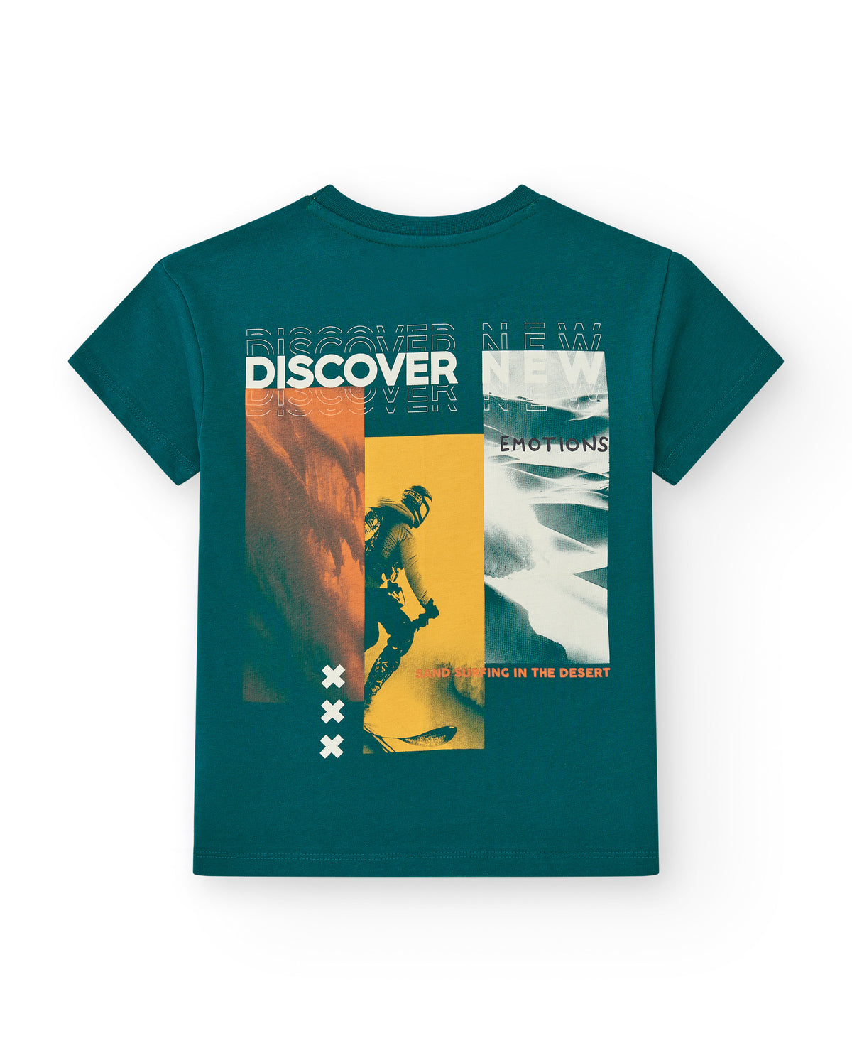 Camiseta para niño en verde con bolsillo delantero