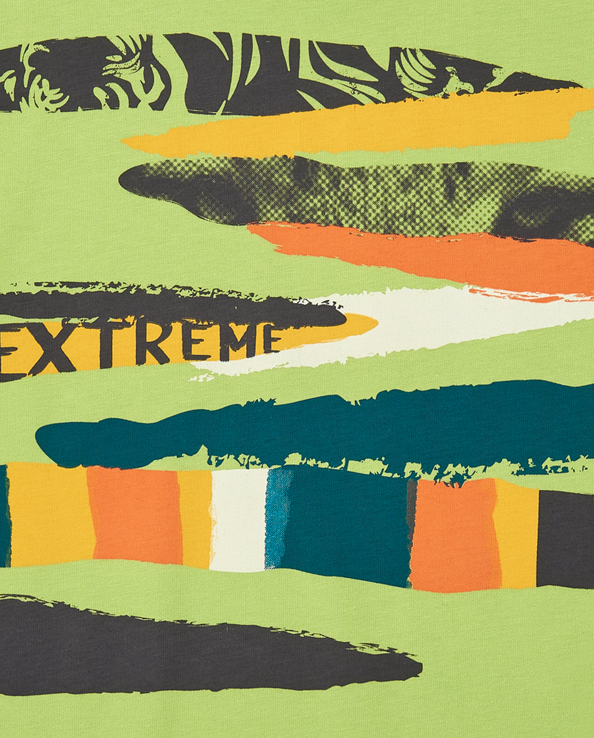 Camiseta para niño en verde con estampado multicolor