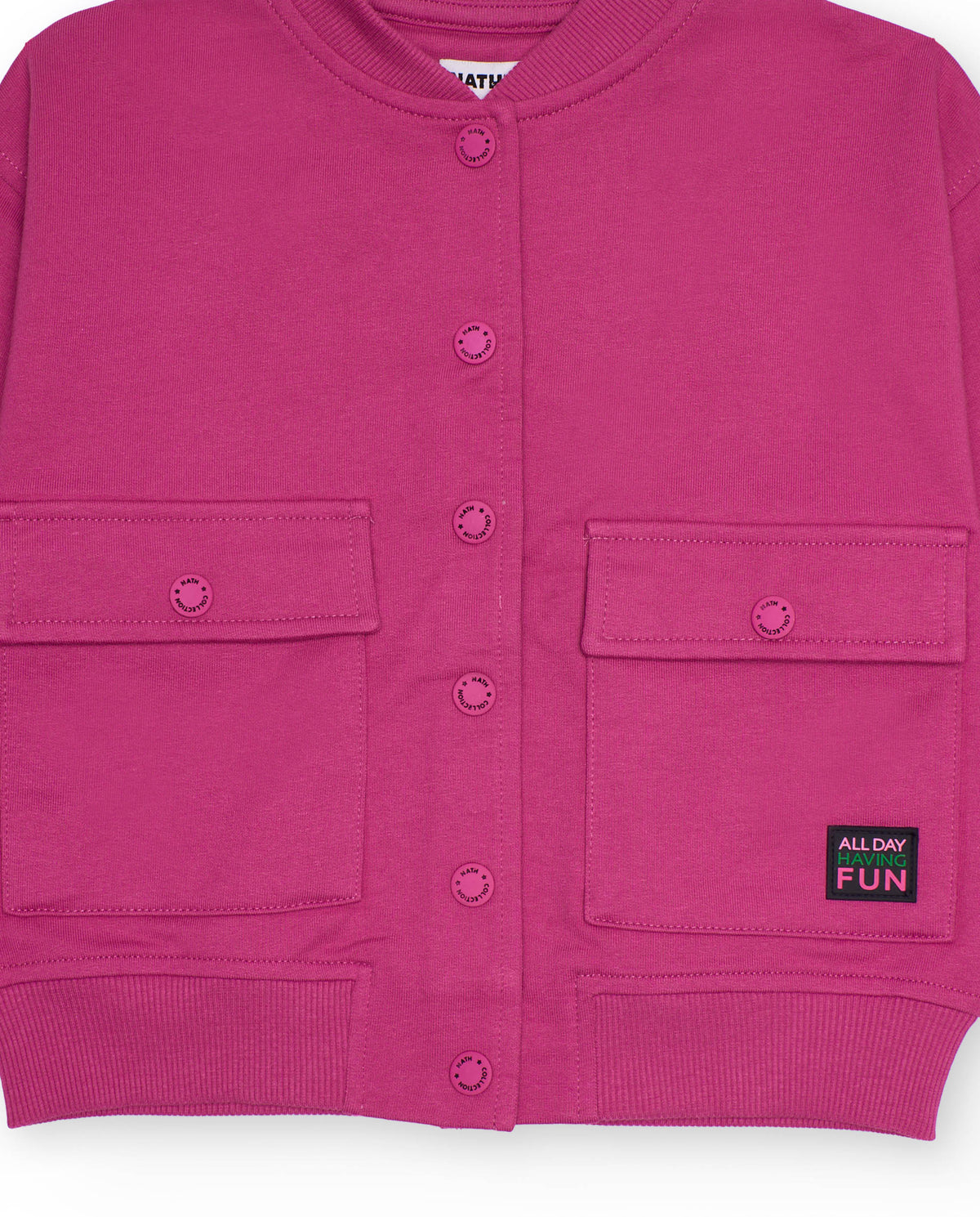 Cazadora fucsia para niña con bolsillos frontales