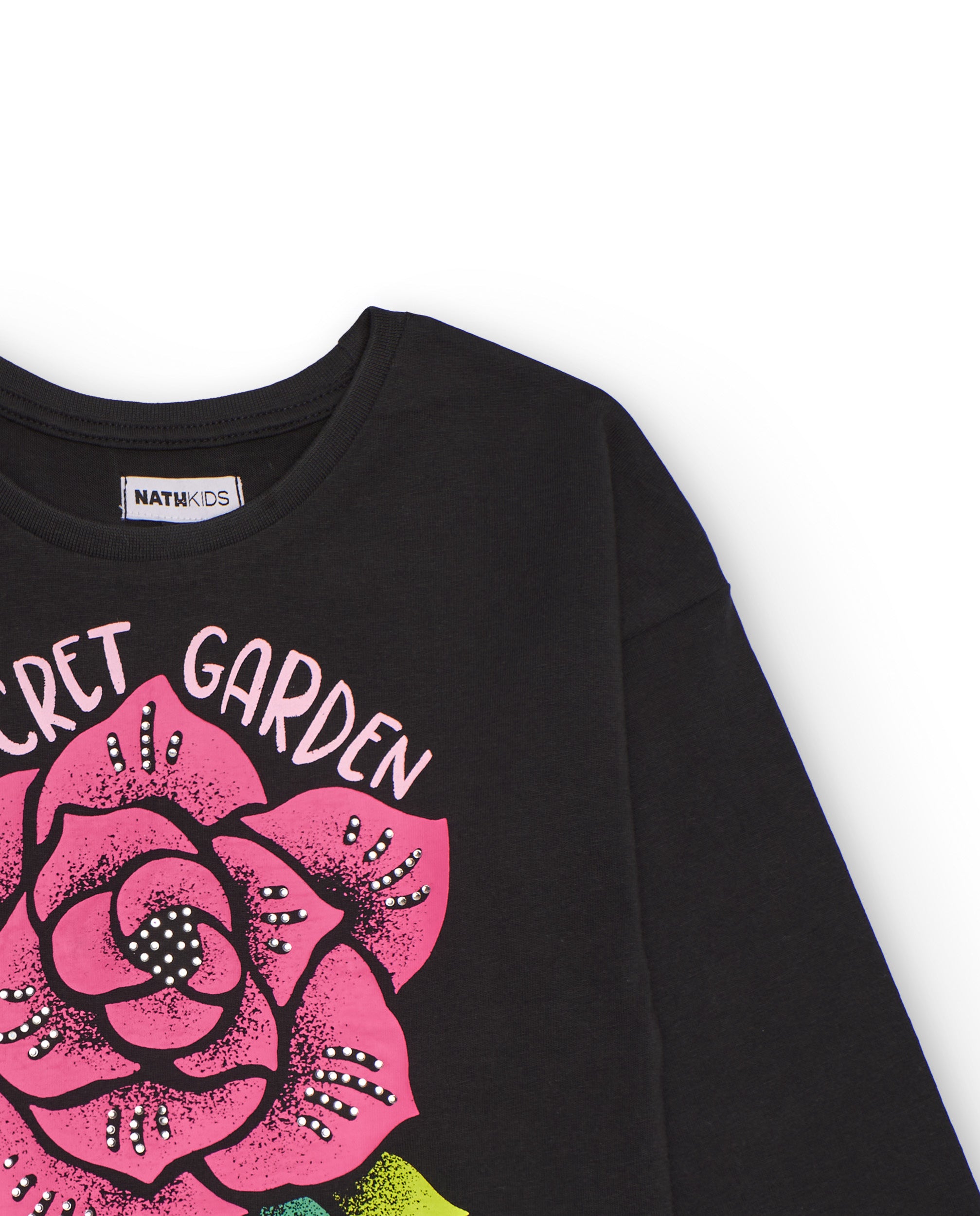 Camiseta negra de manga larga para niña con estampado de flor