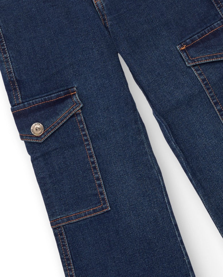 Pantalón cargo de mezclilla acampanado para niña