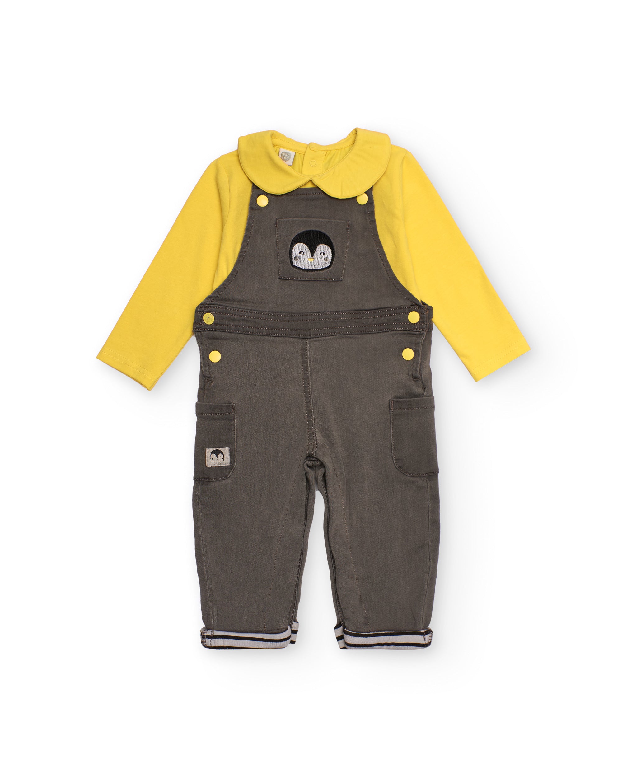 Conjunto de recién nacido en amarillo y gris con peto bordado