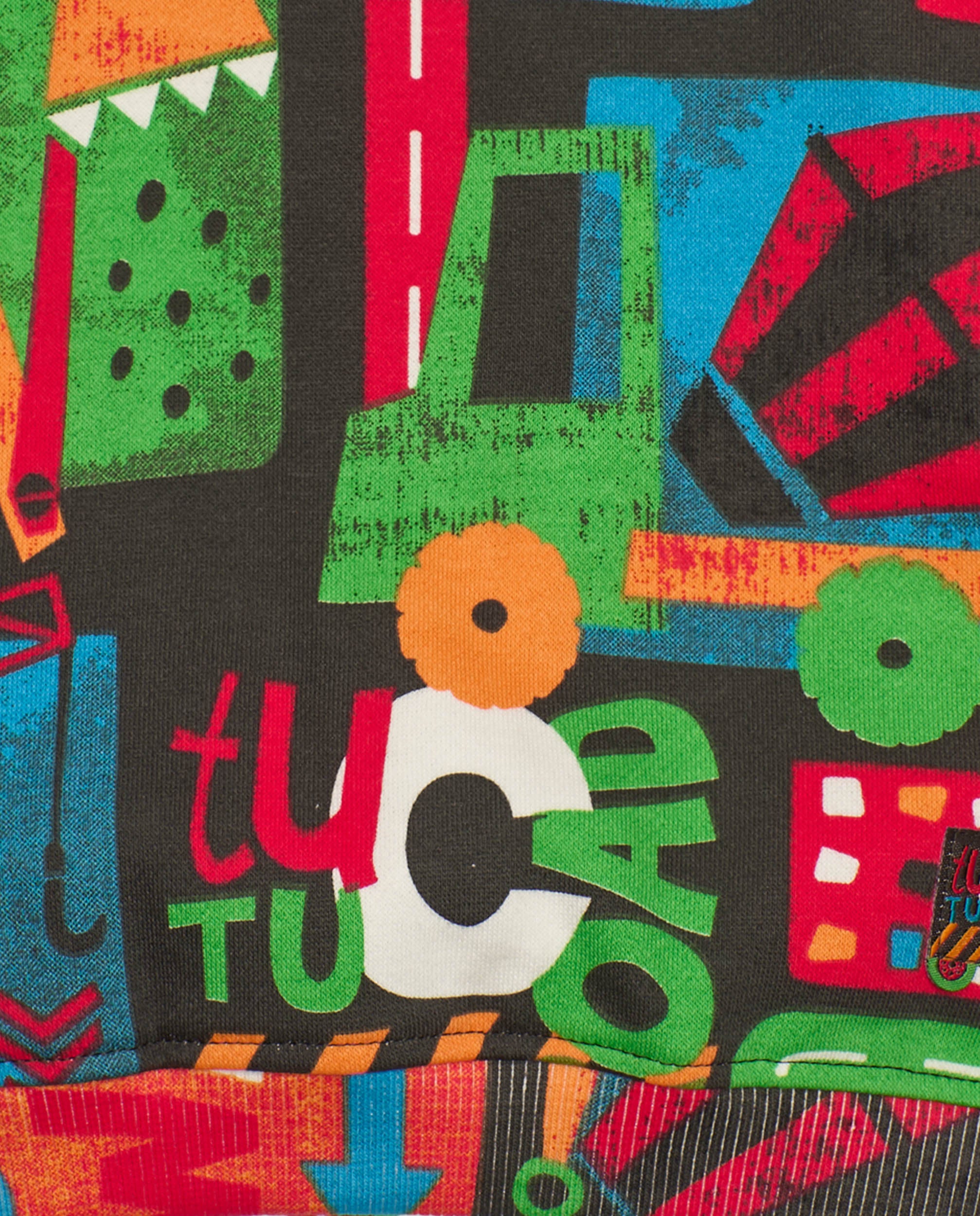 Sudadera para niño en negro con estampado multicolor de