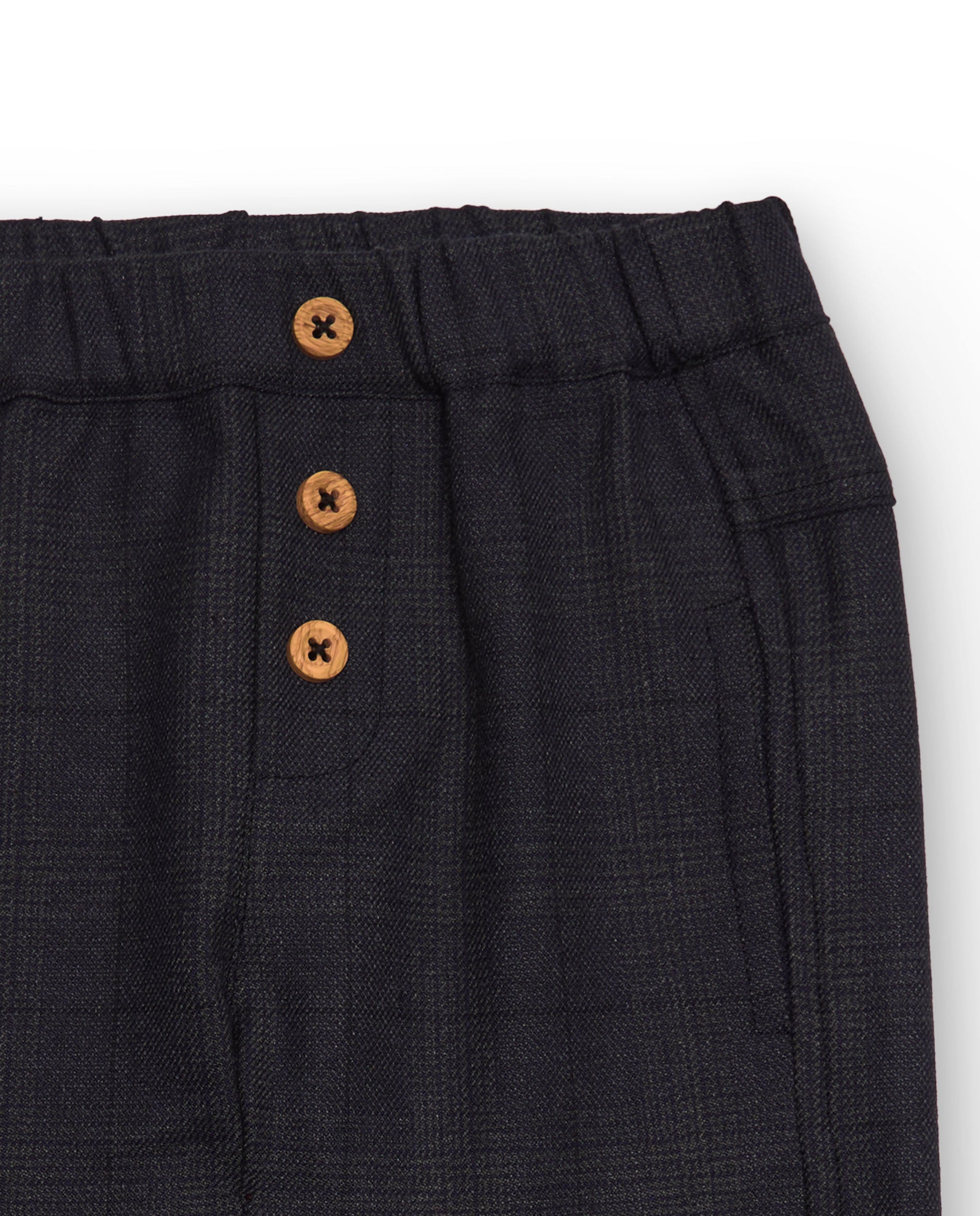 Pantalón para niño en gris oscuro con botones decorativos
