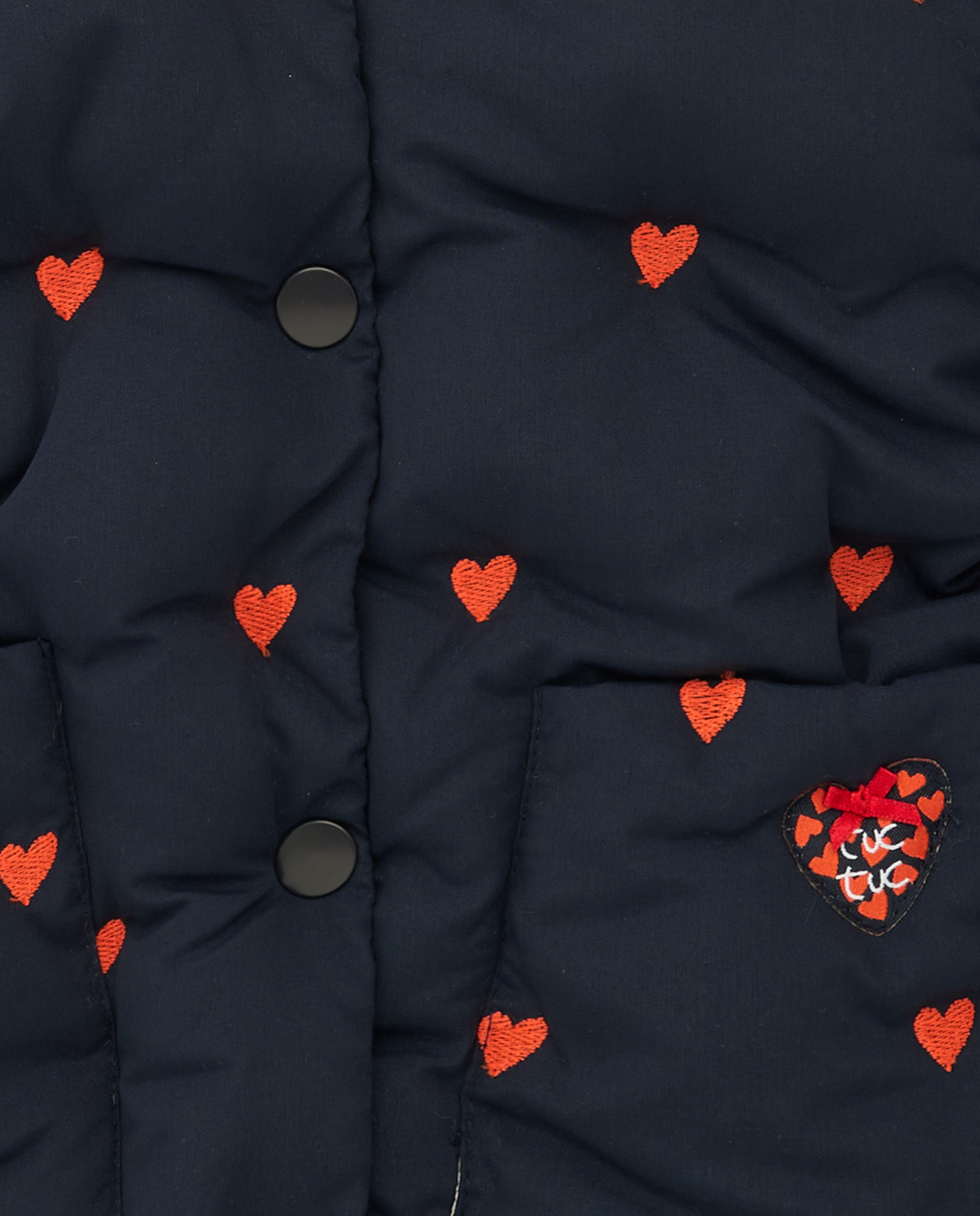 Abrigo para niña en azul marino con corazones bordados