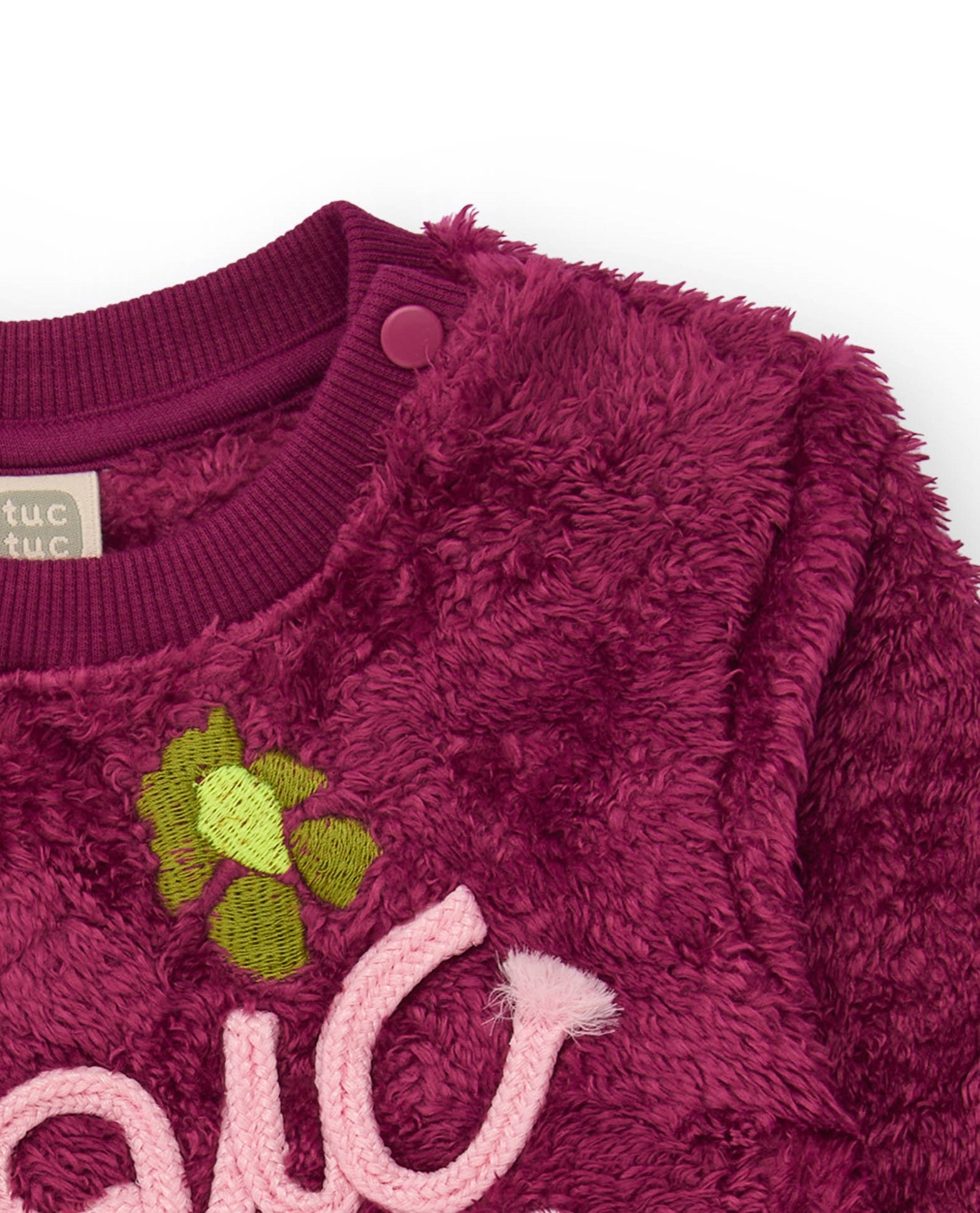 Sudadera de pelo para niña en burdeos con texto bordado