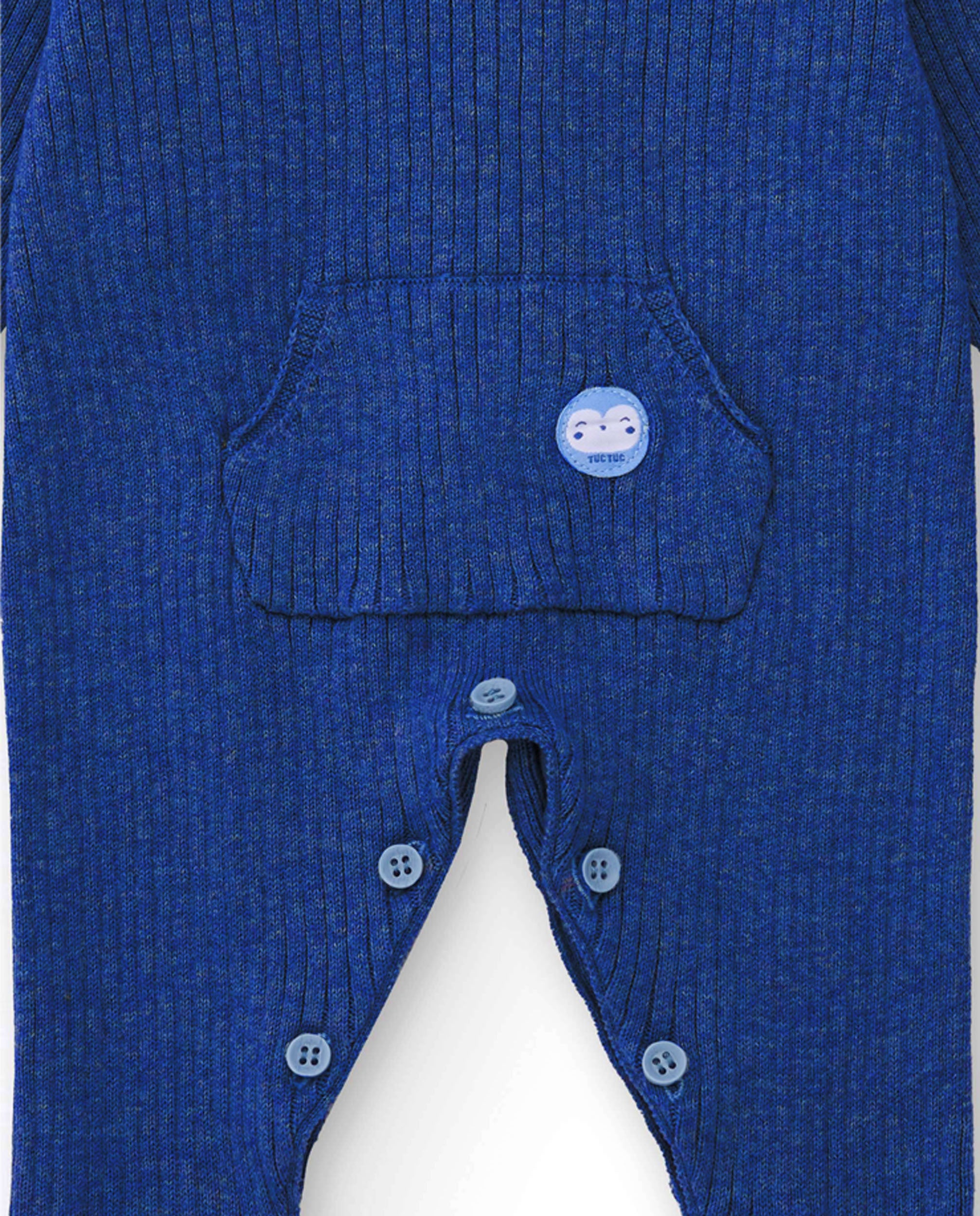 Pelele para recién nacido en azul con cuello clásico y bolsillo