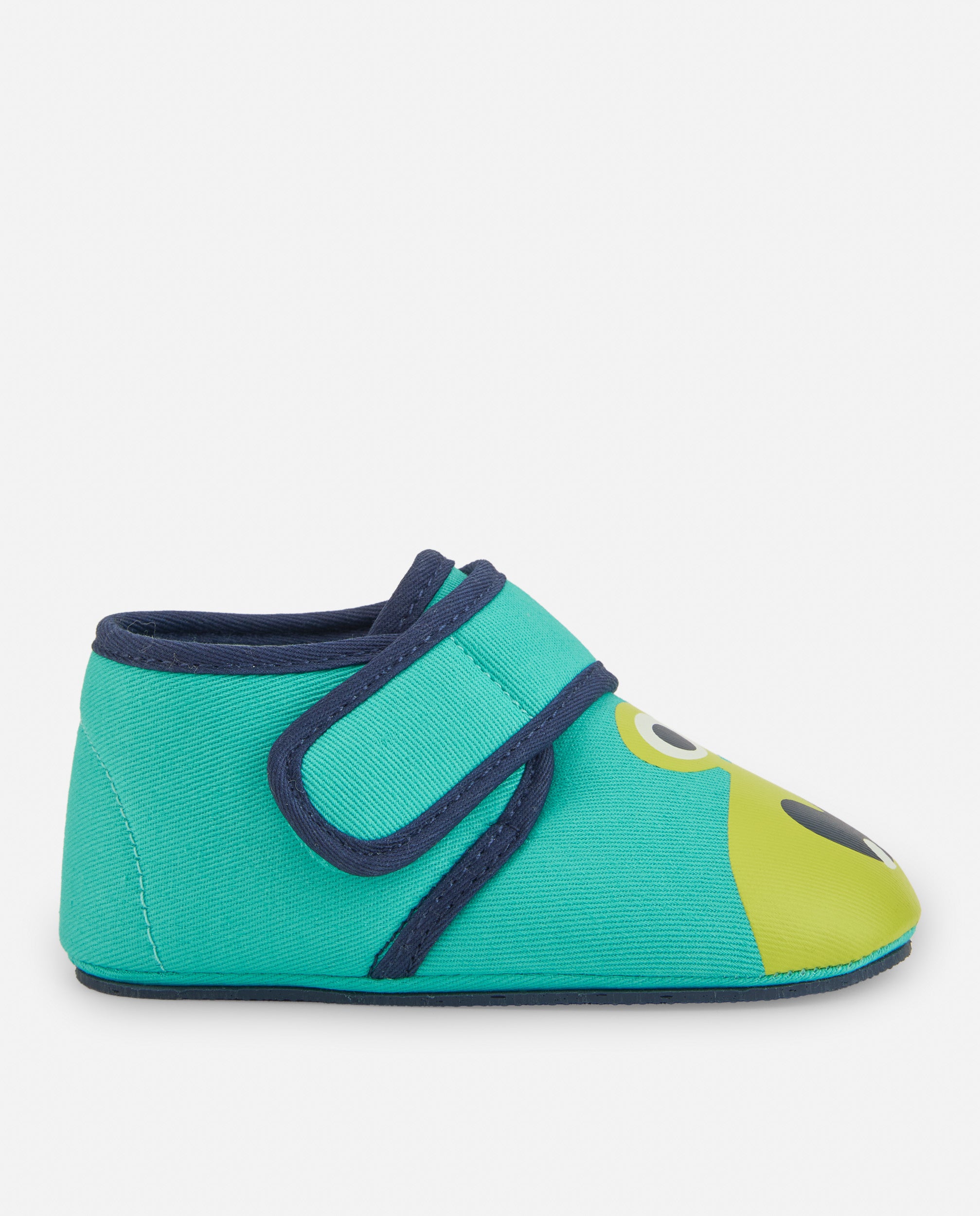 Zapatillas de casa de niño color verde con cierre de velcro