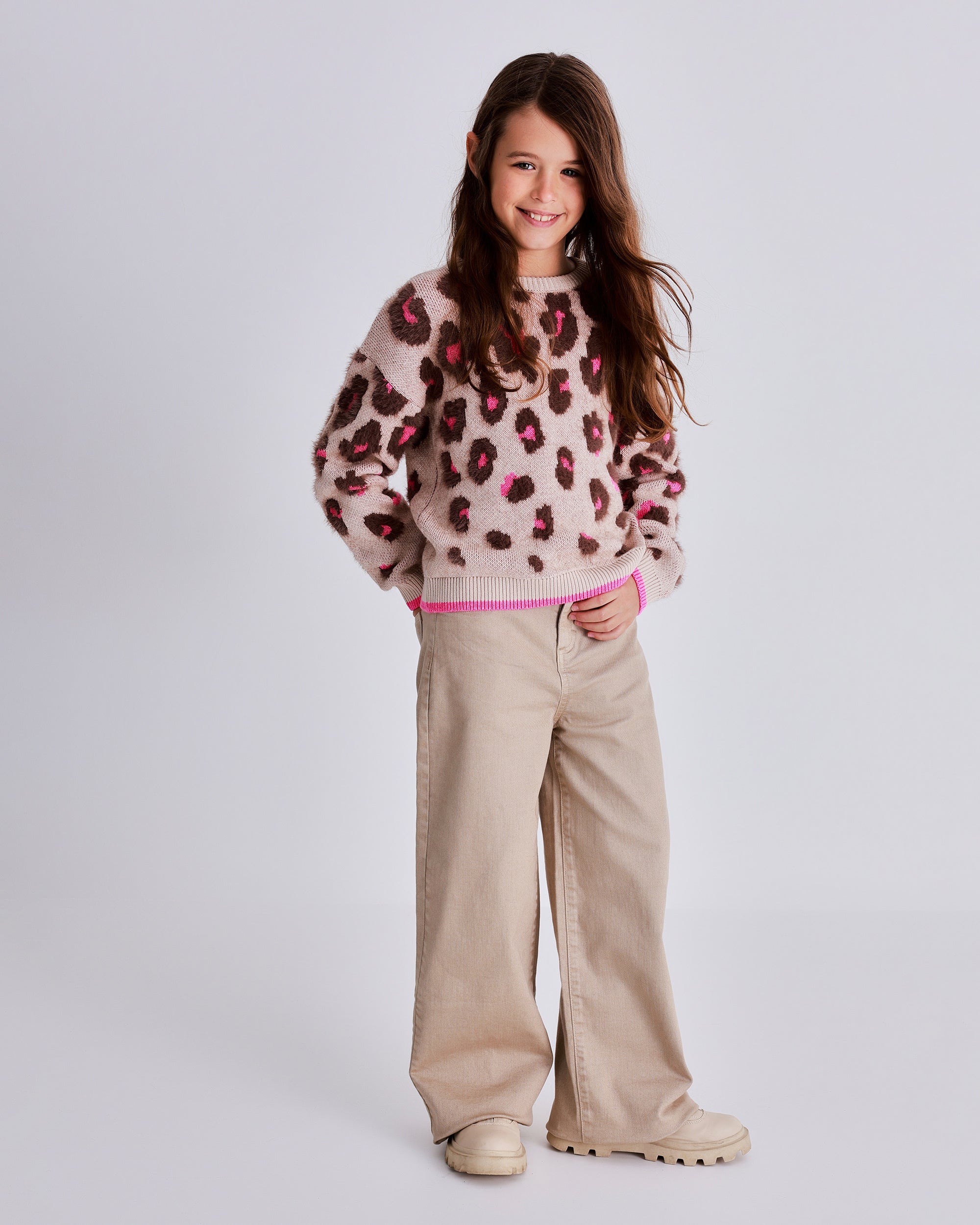 Pantalón de pana beige para niña de pierna ancha