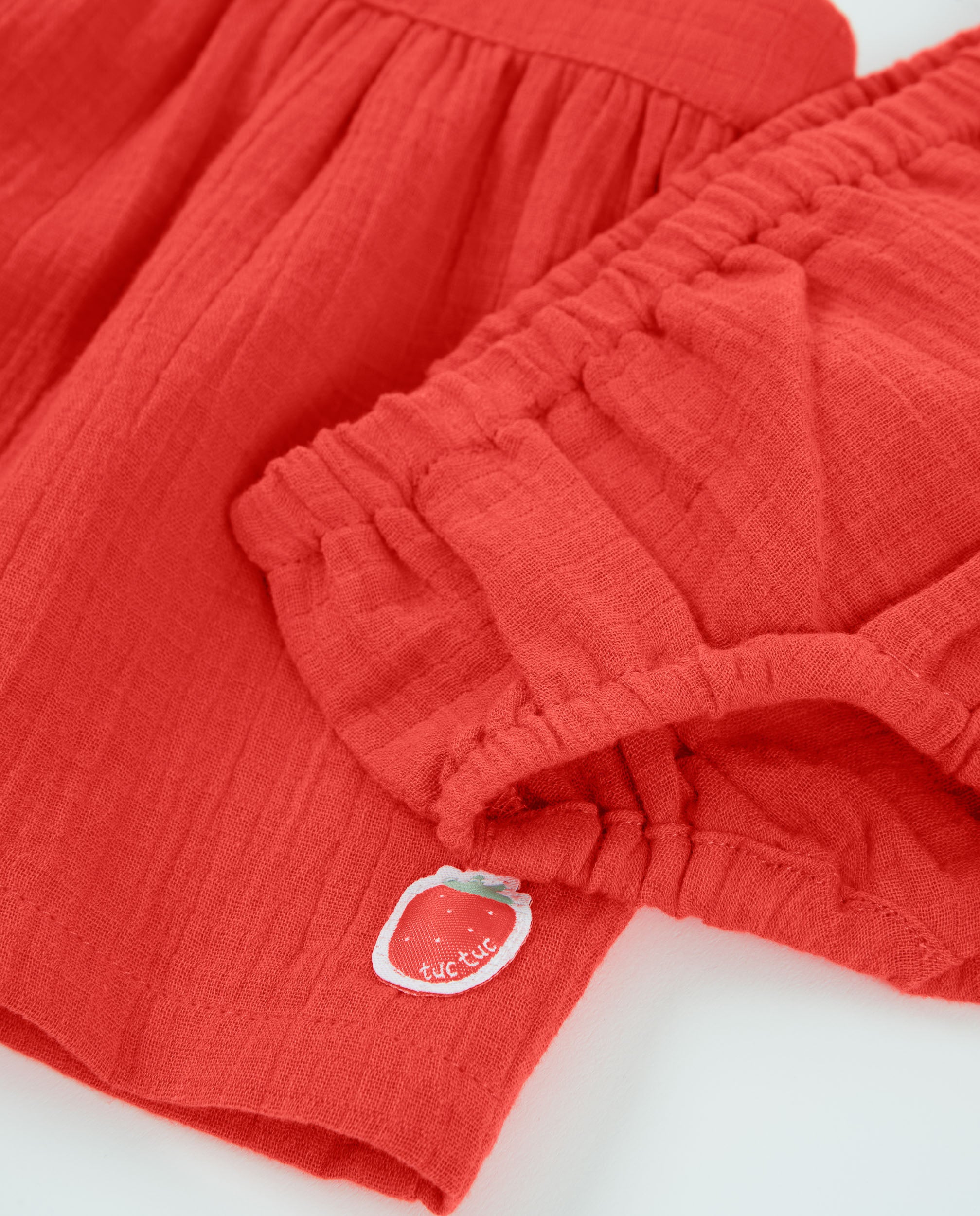 Conjunto de recién nacido de punto de tres piezas