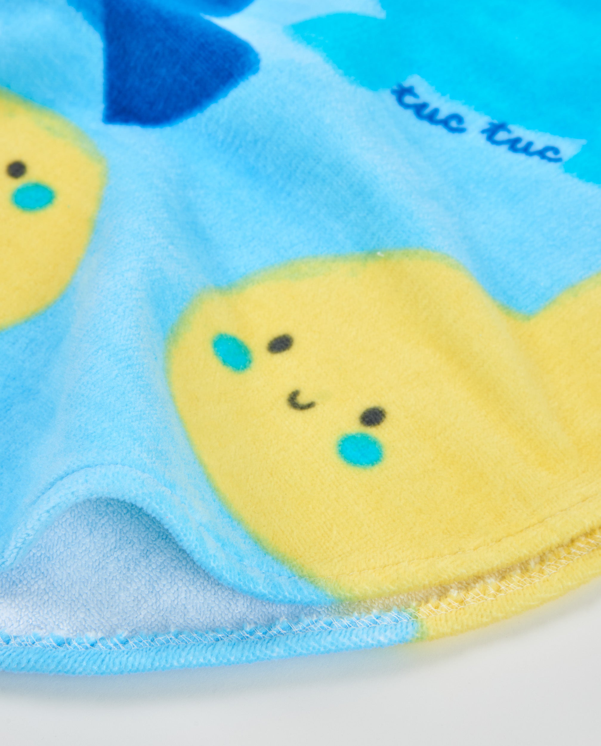 Toalla poncho de recién nacido de punto con capucha