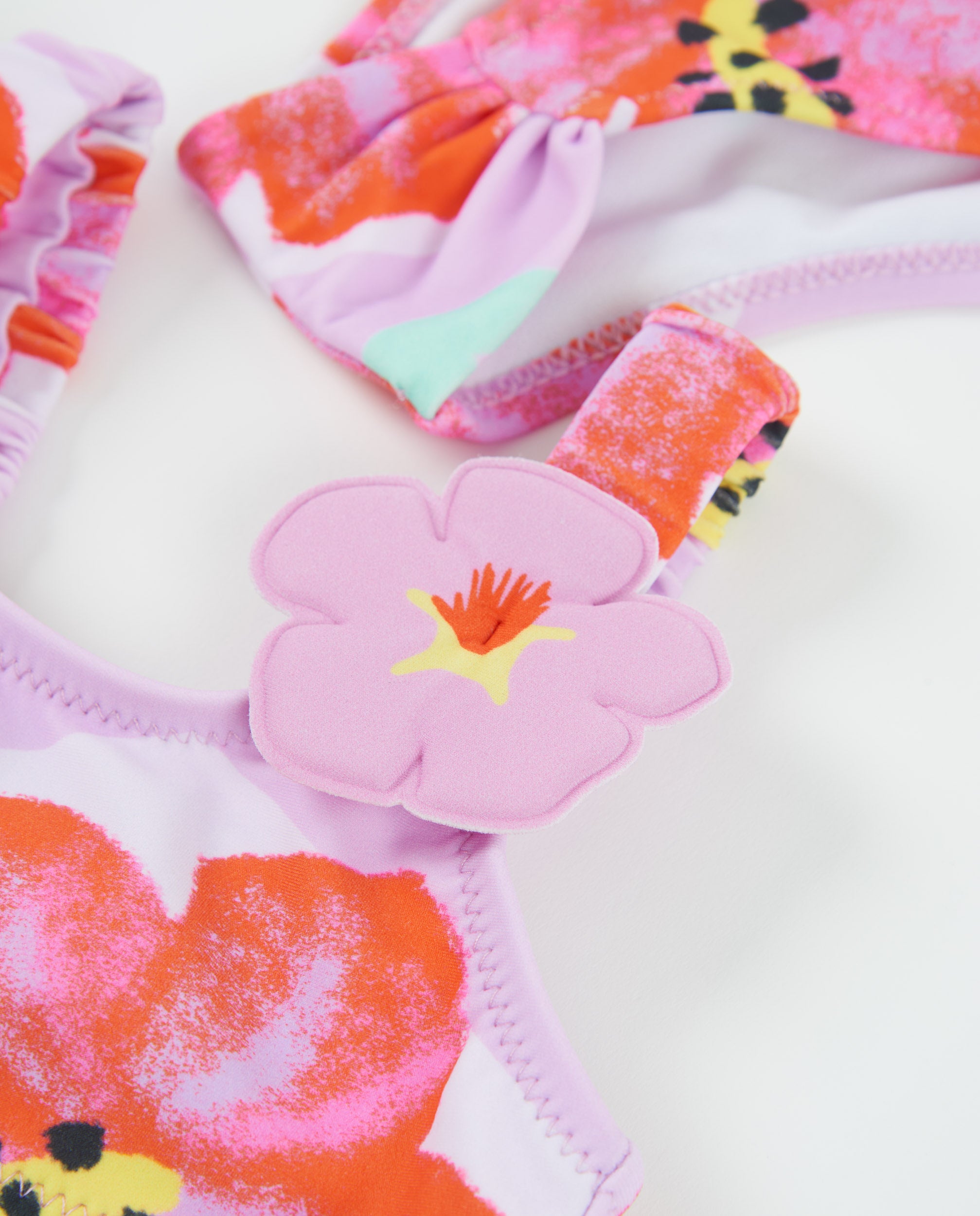 Bikini de niña de punto y aplique de flor