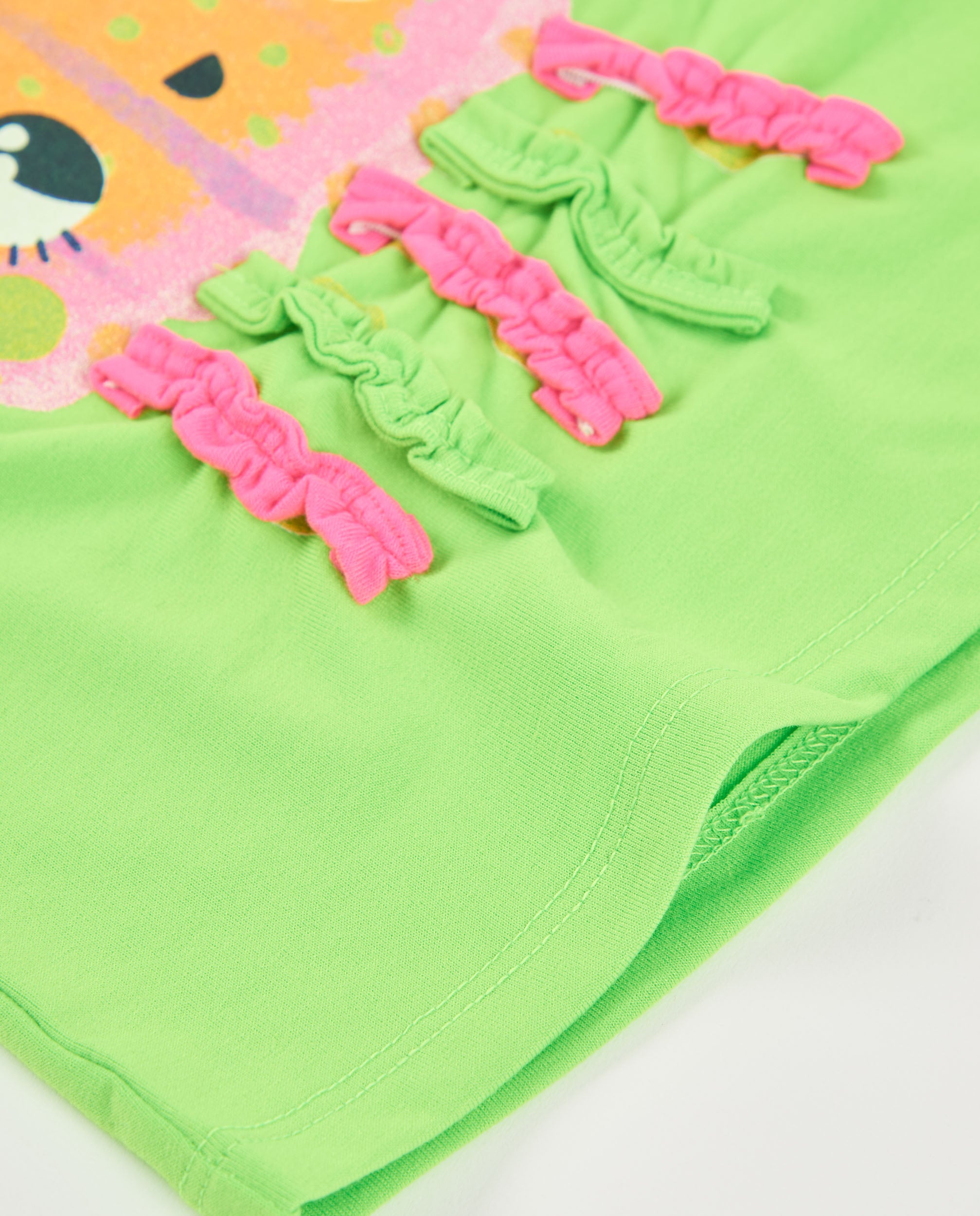Camiseta de niña de punto con tiras fruncidas